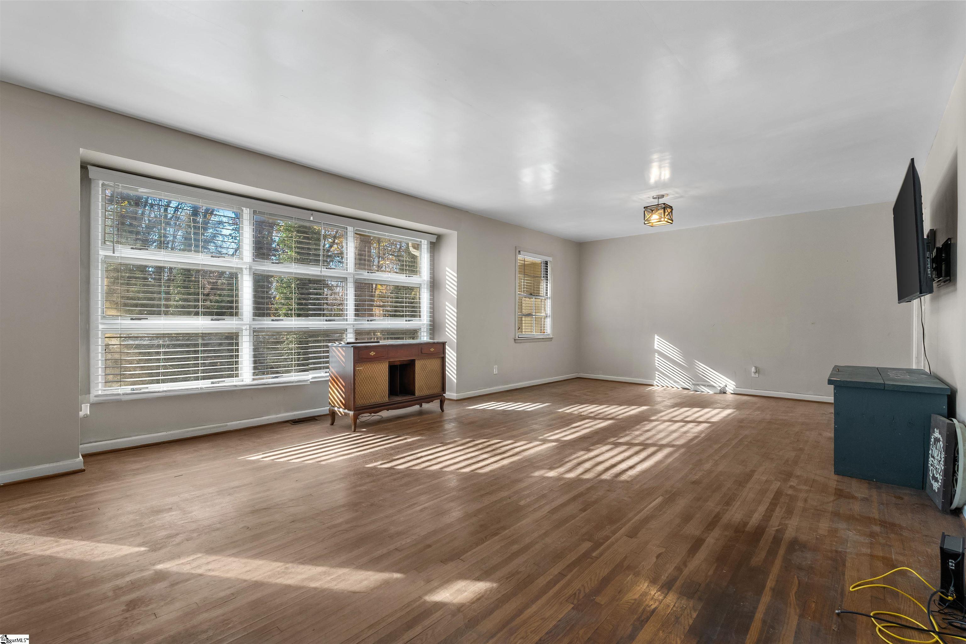 1020 Woodburn Road Spartanburg, SC 29302