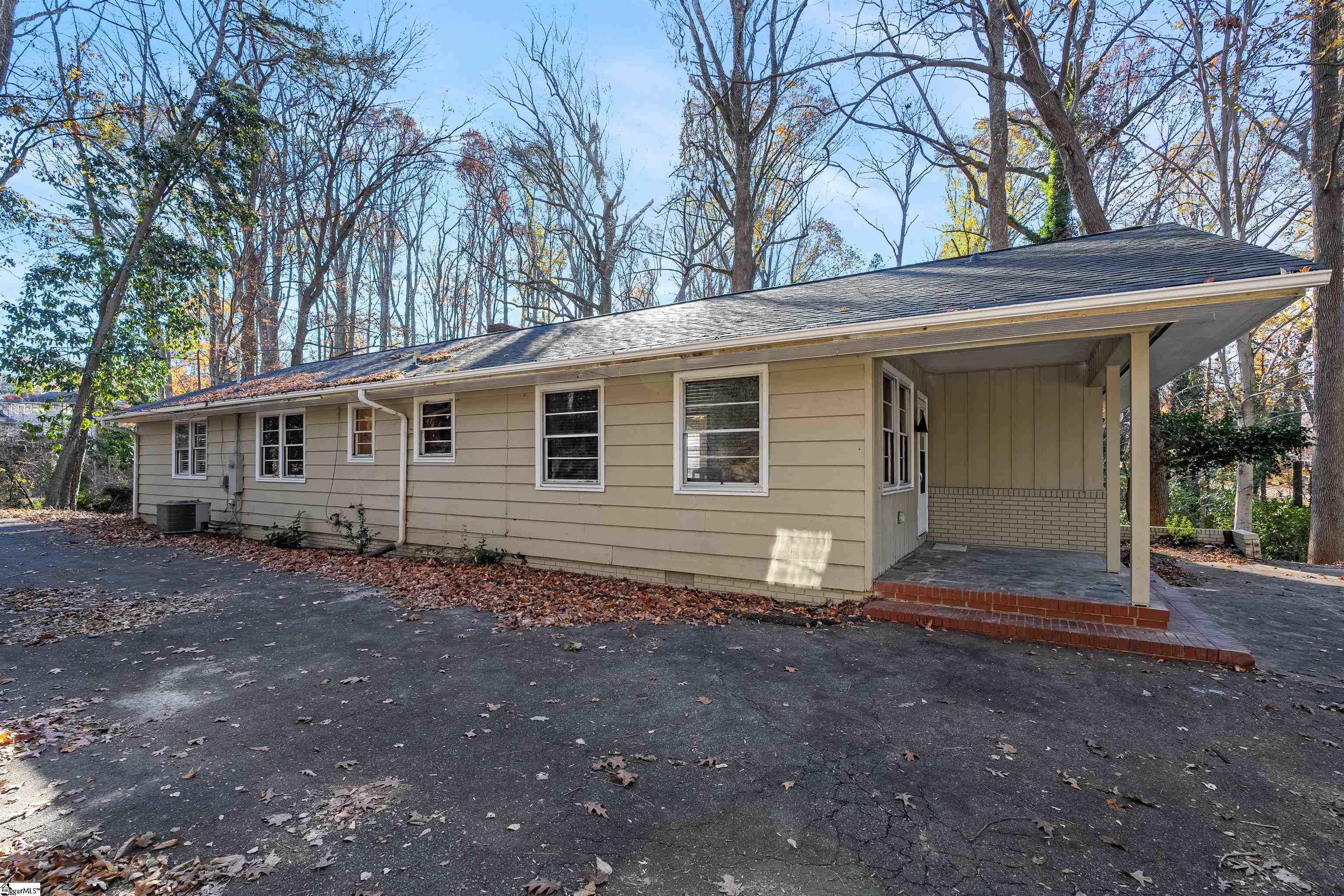 1020 Woodburn Road Spartanburg, SC 29302