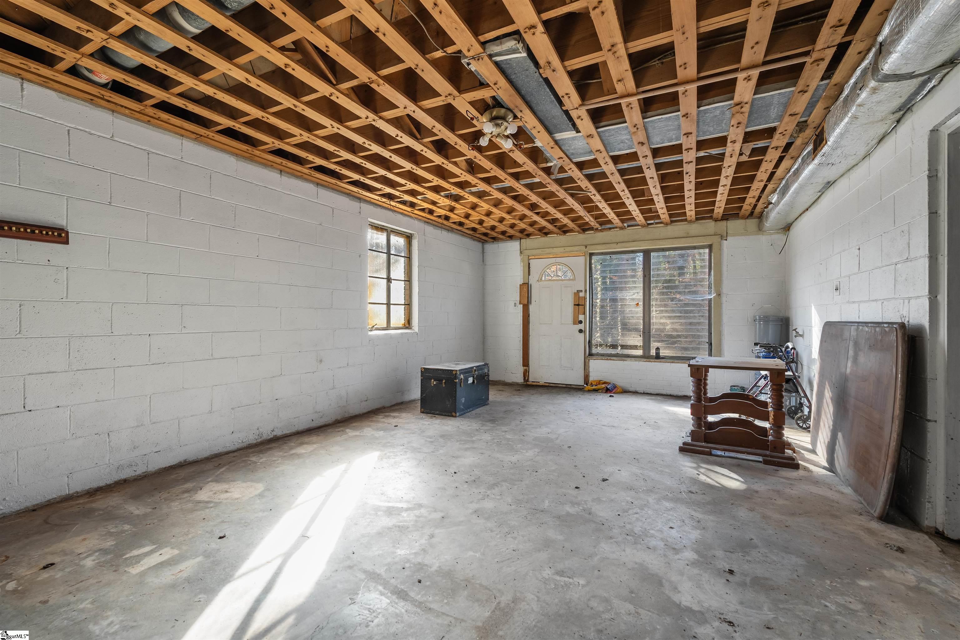1020 Woodburn Road Spartanburg, SC 29302