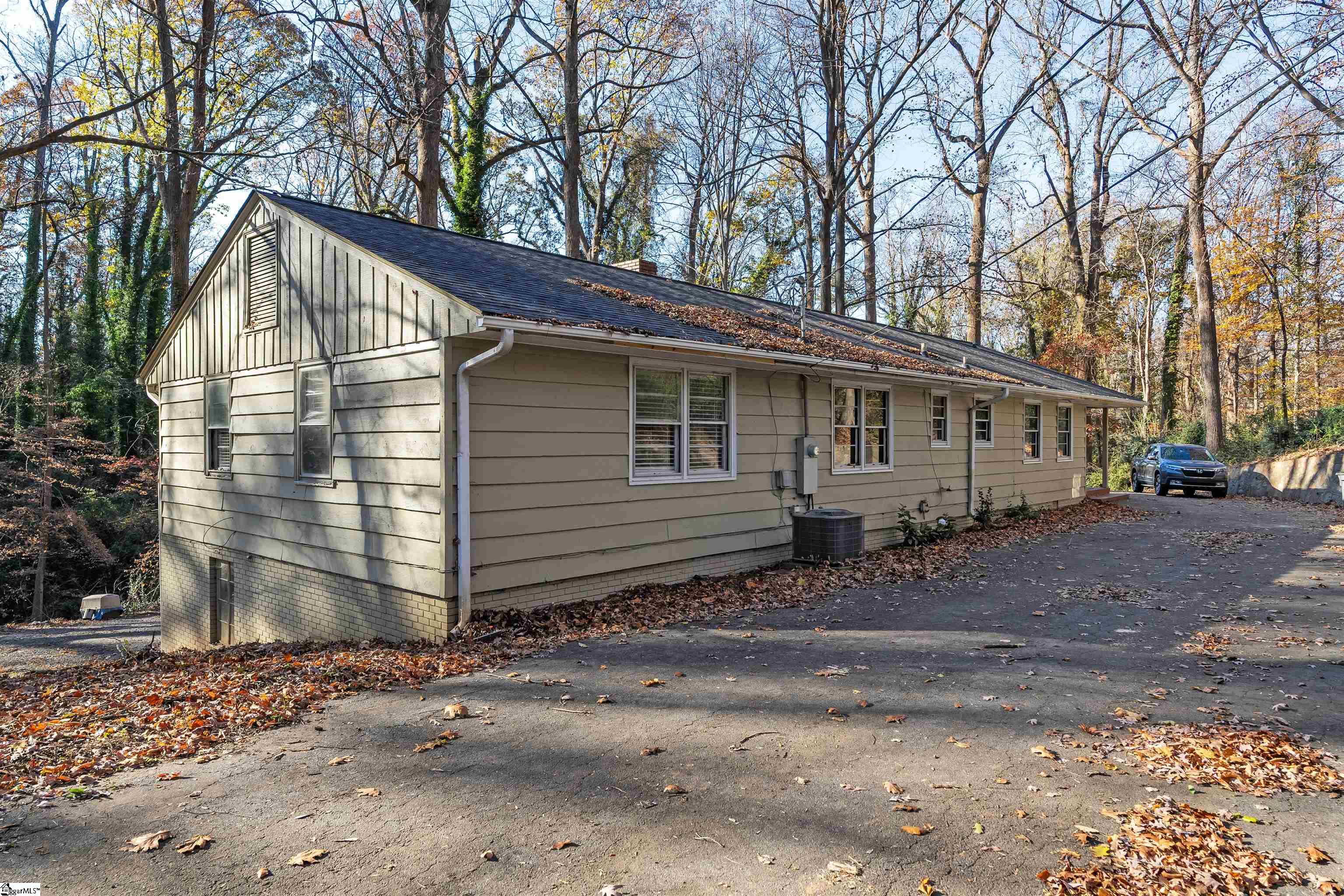 1020 Woodburn Road Spartanburg, SC 29302