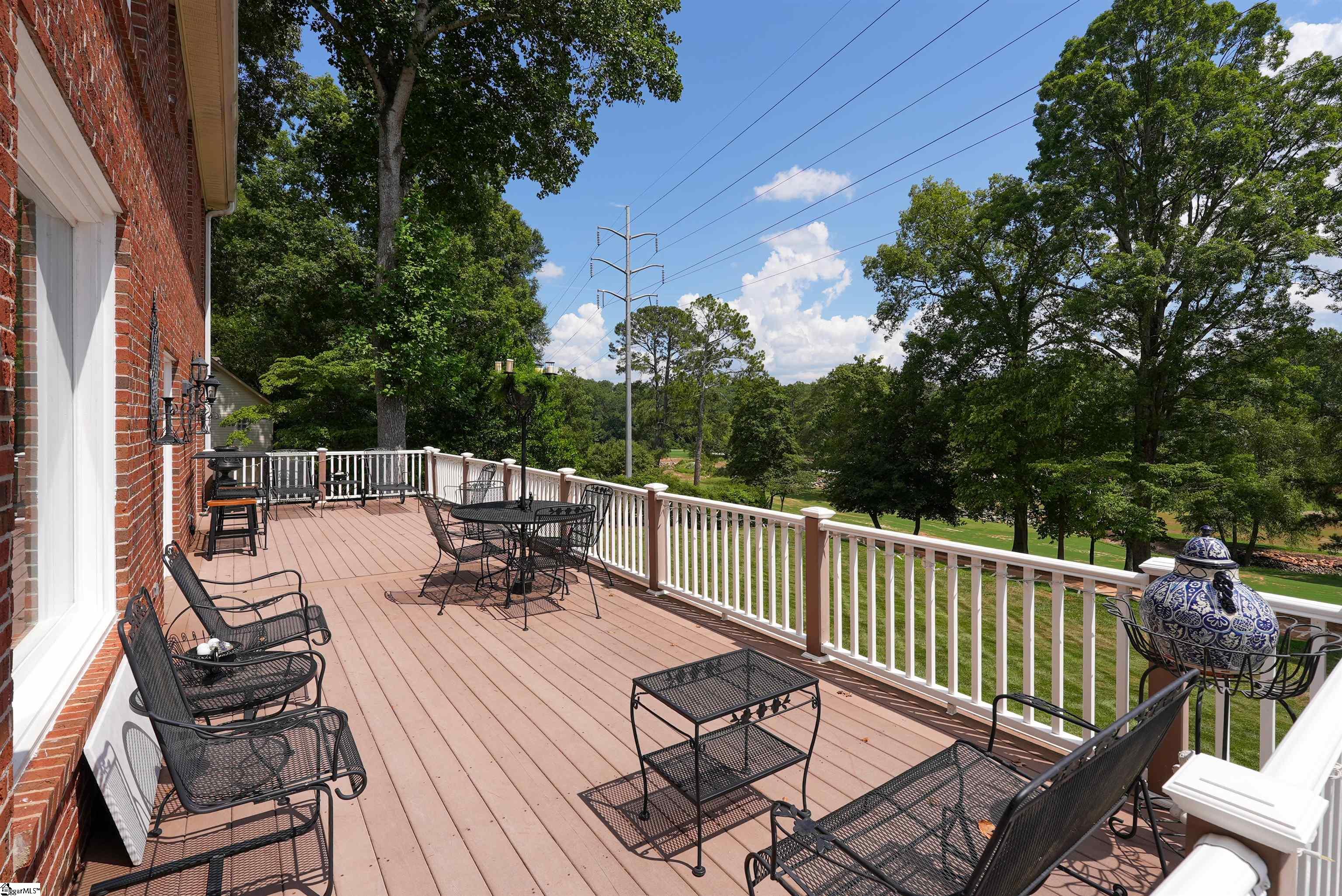61 Forest Lane Greenville, SC 29605