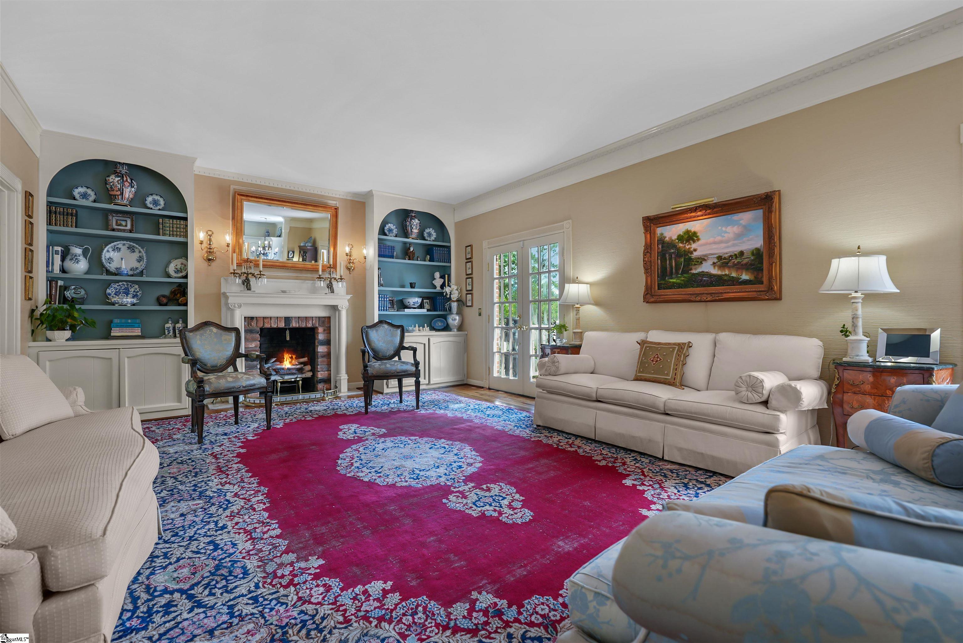 61 Forest Lane Greenville, SC 29605