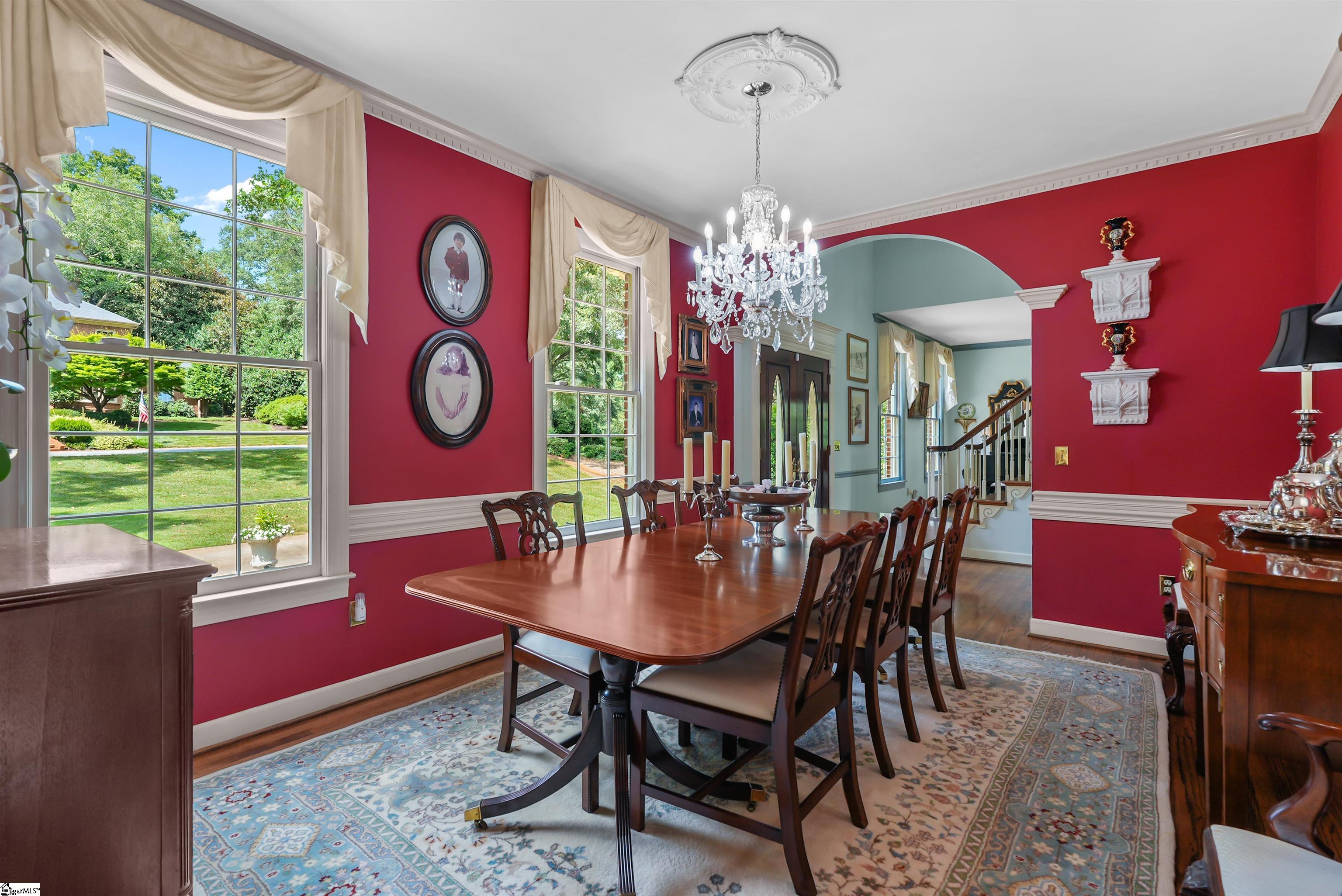 61 Forest Lane Greenville, SC 29605