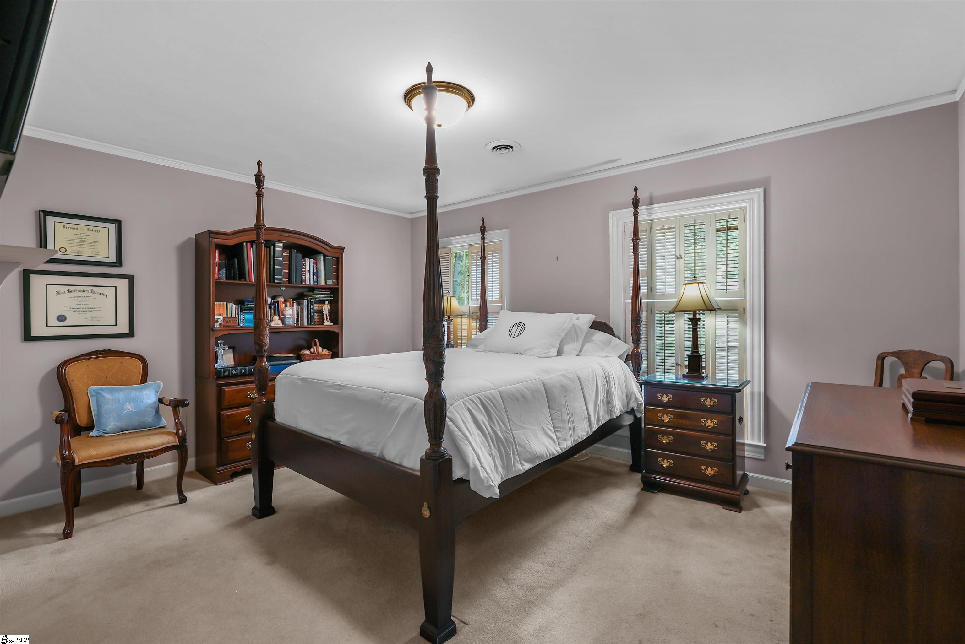 61 Forest Lane Greenville, SC 29605