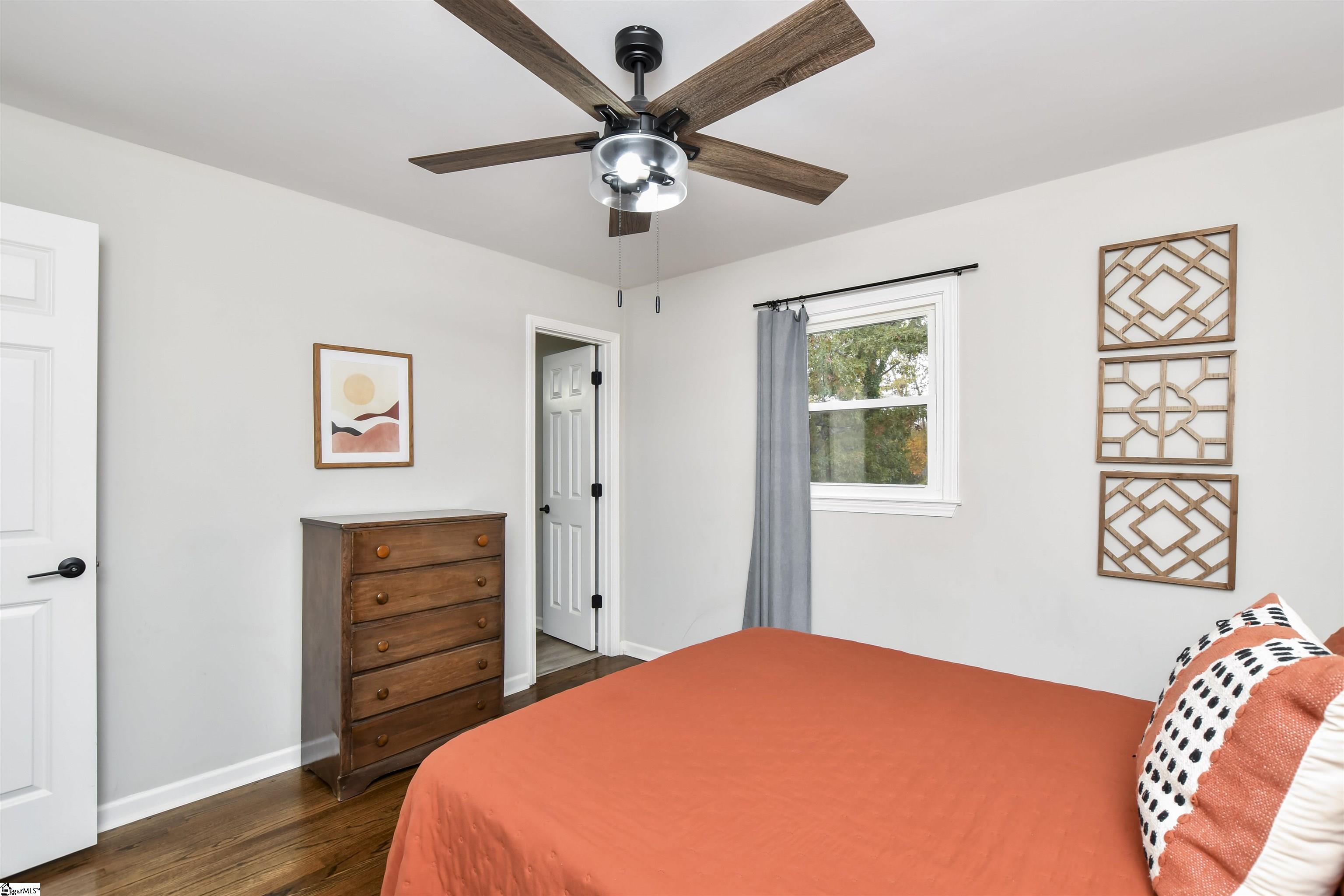 105 Bridges Avenue Taylors, SC 29687