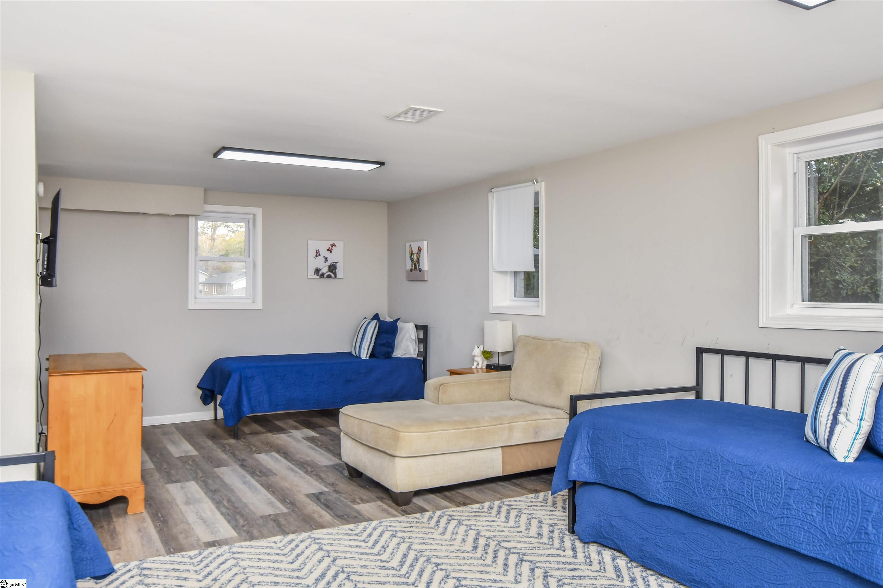 105 Bridges Avenue Taylors, SC 29687