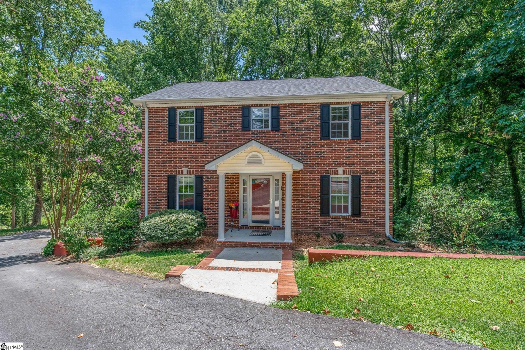 105 Devonshire Lane Greenville, SC 29617-2013