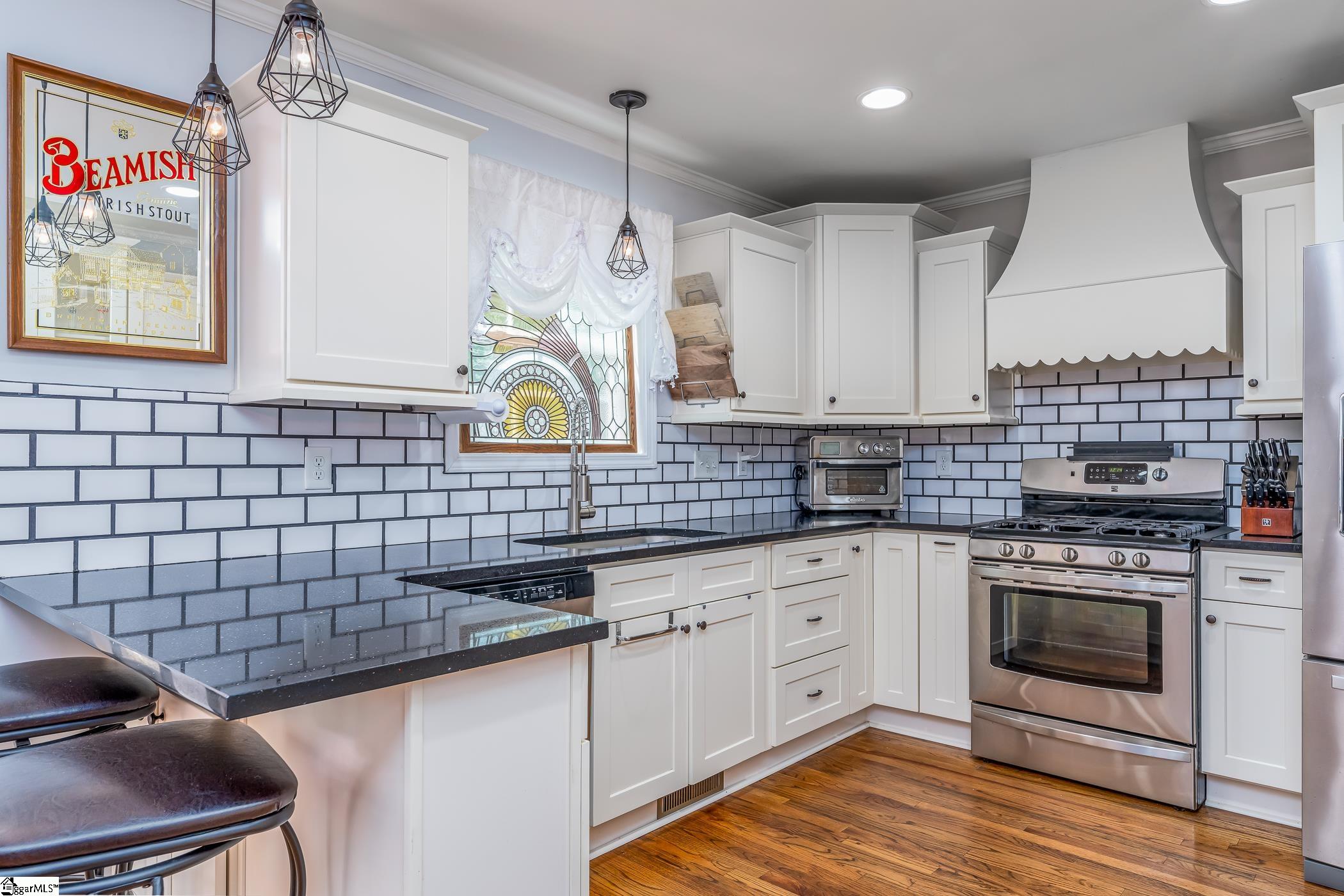 105 Devonshire Lane Greenville, SC 29617-2013