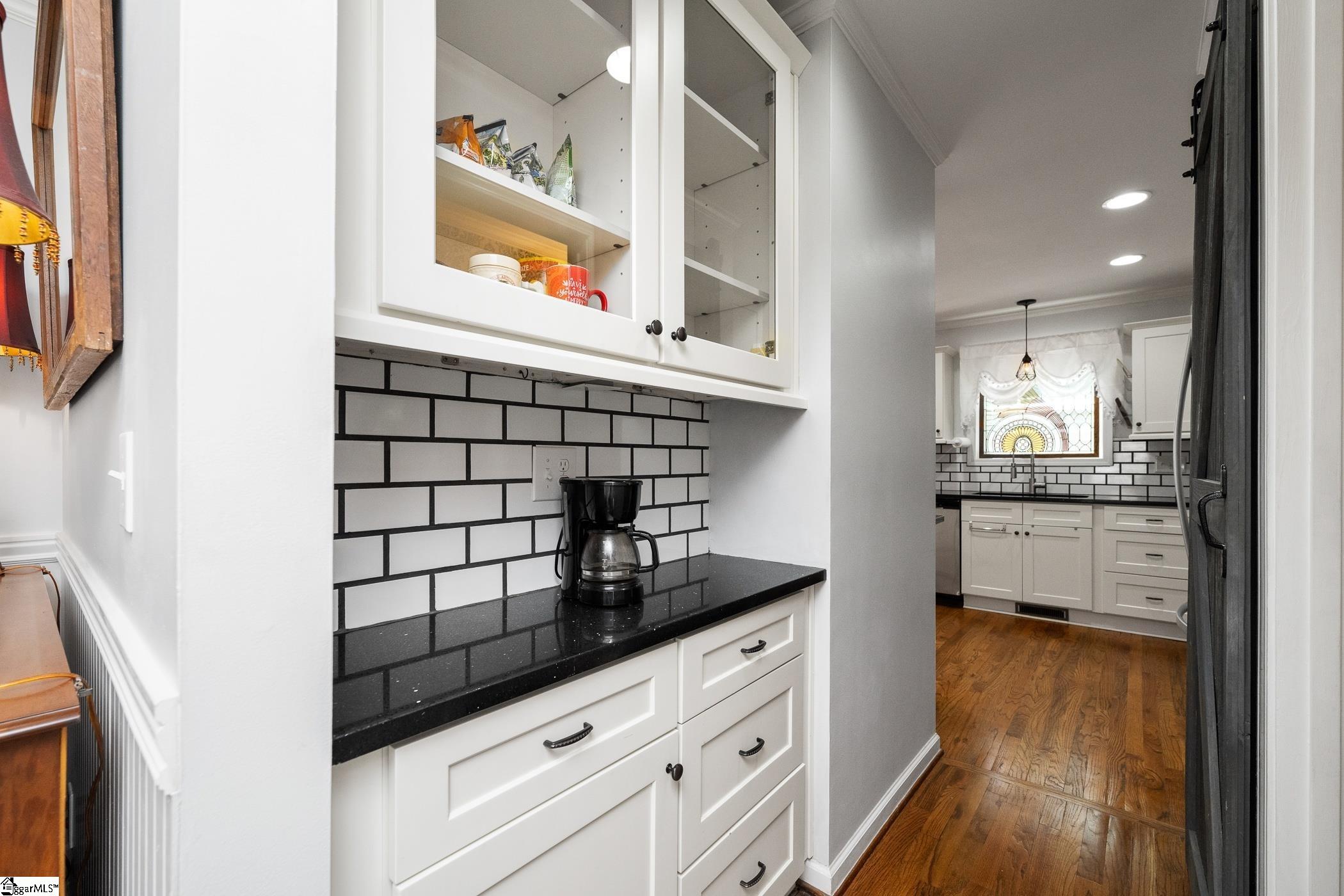 105 Devonshire Lane Greenville, SC 29617-2013