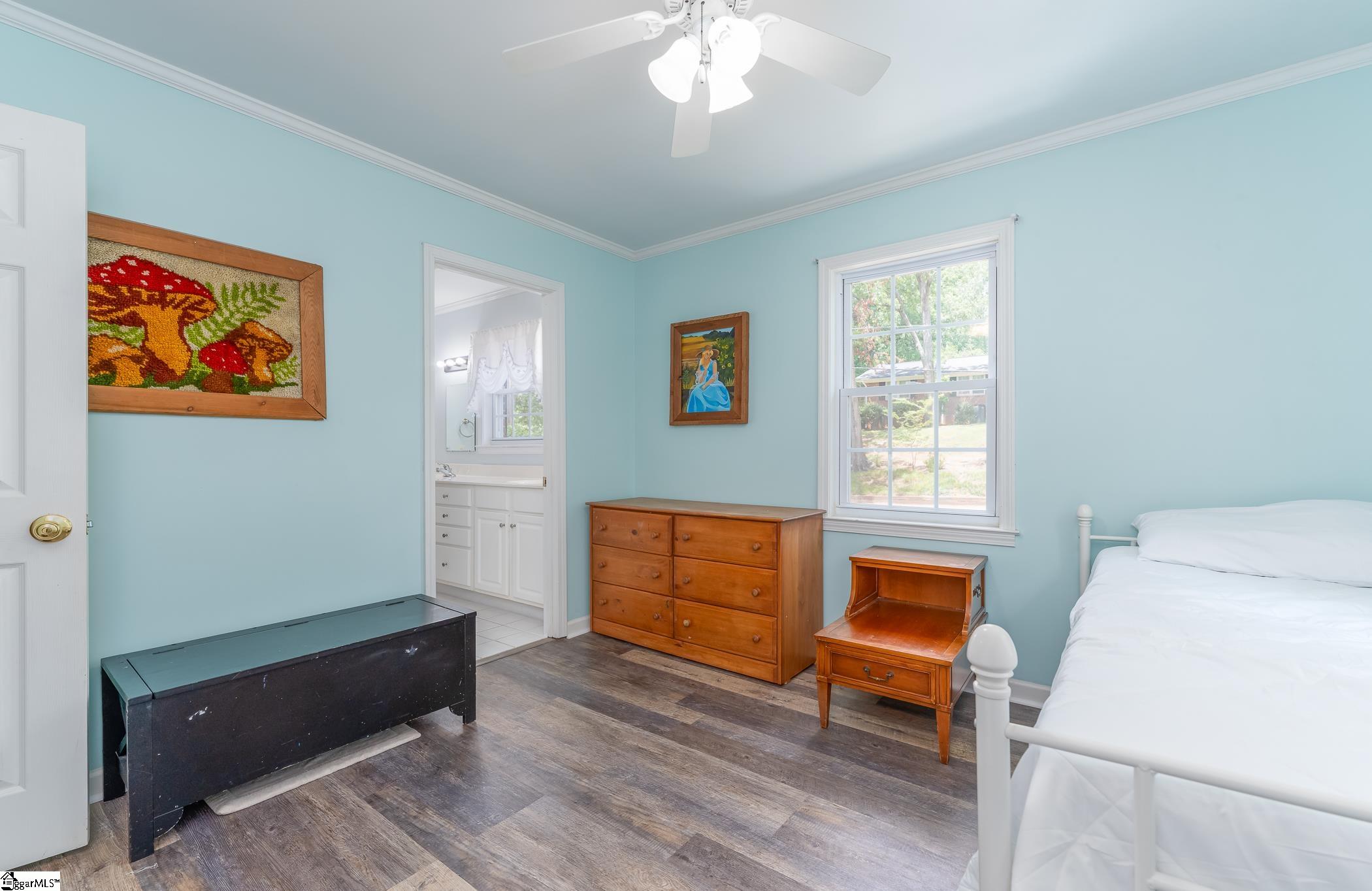 105 Devonshire Lane Greenville, SC 29617-2013