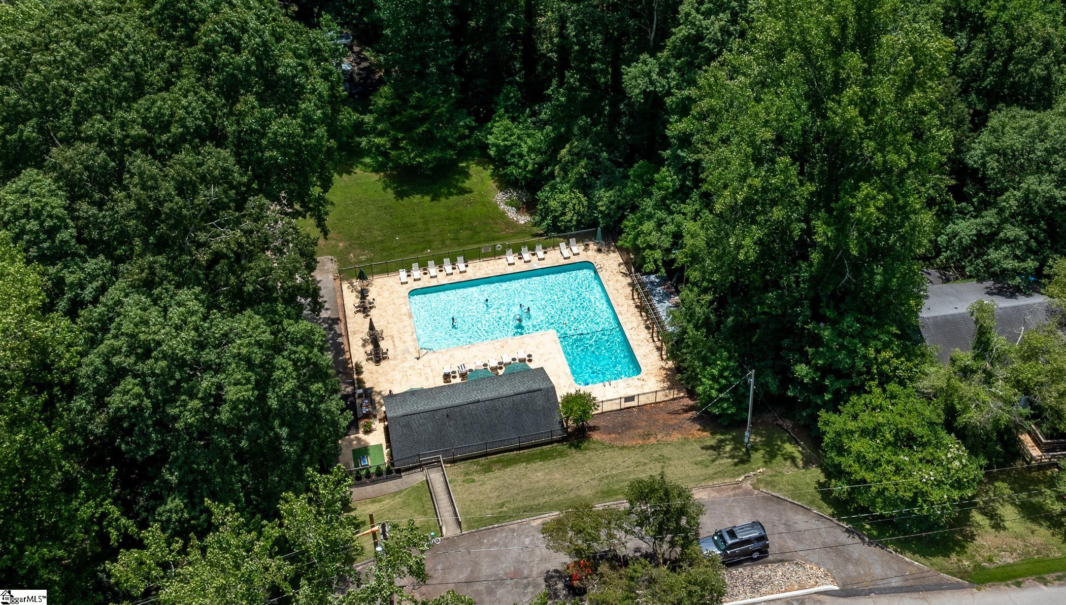105 Devonshire Lane Greenville, SC 29617-2013