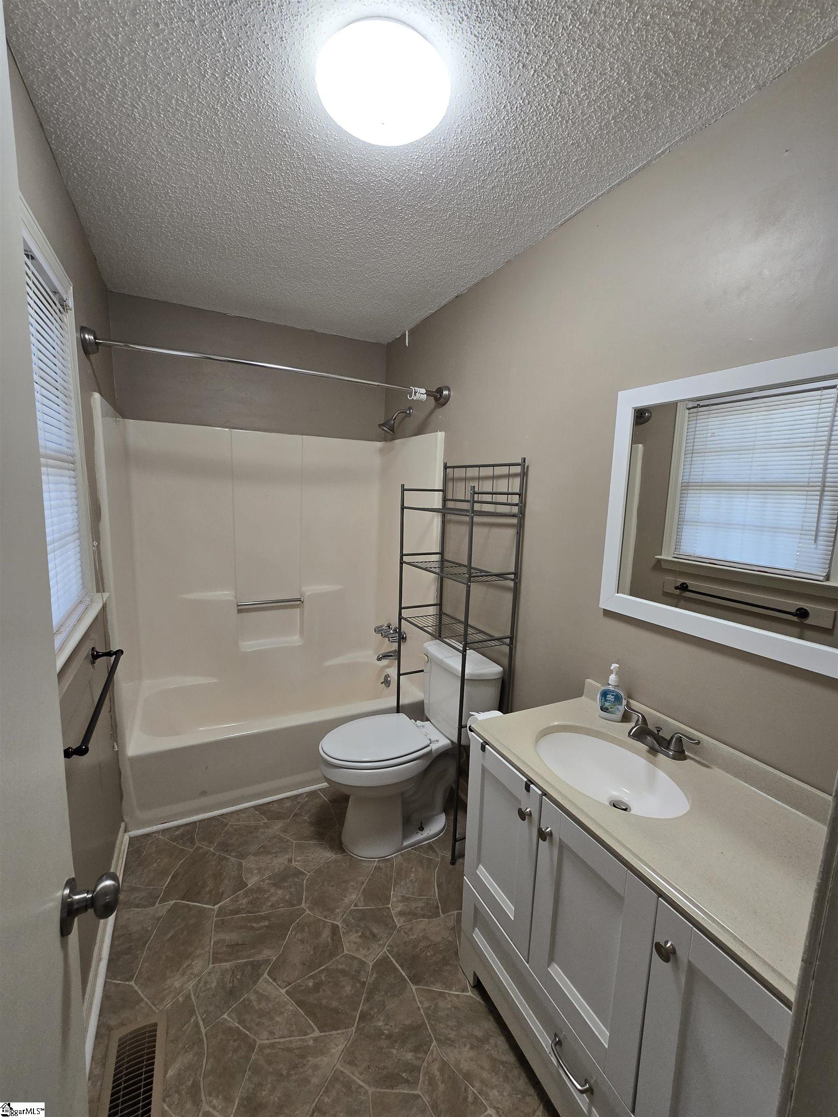 405 Keith Lane Seneca, SC 29678