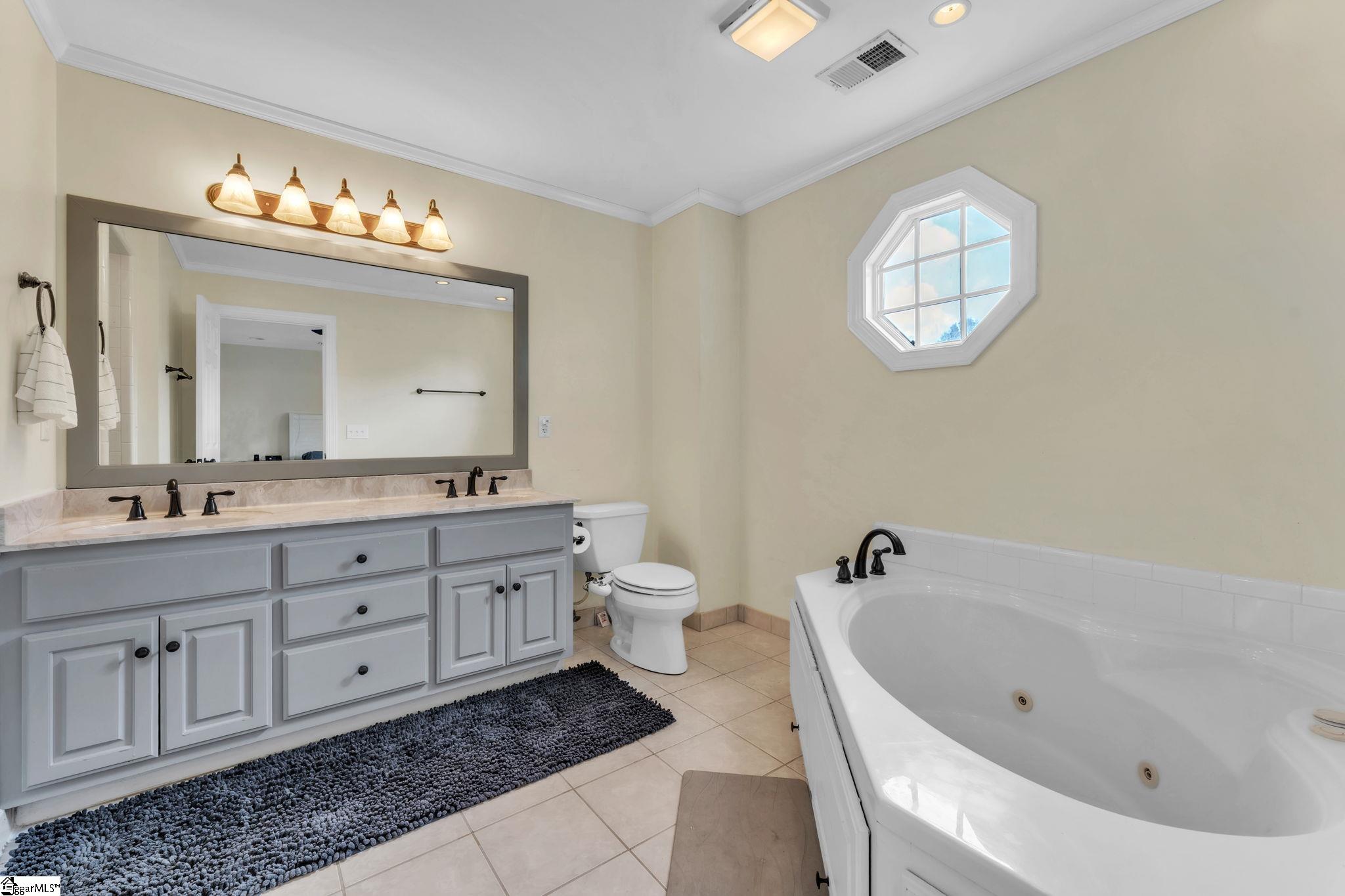 112 Fairway Drive Laurens, SC 29360