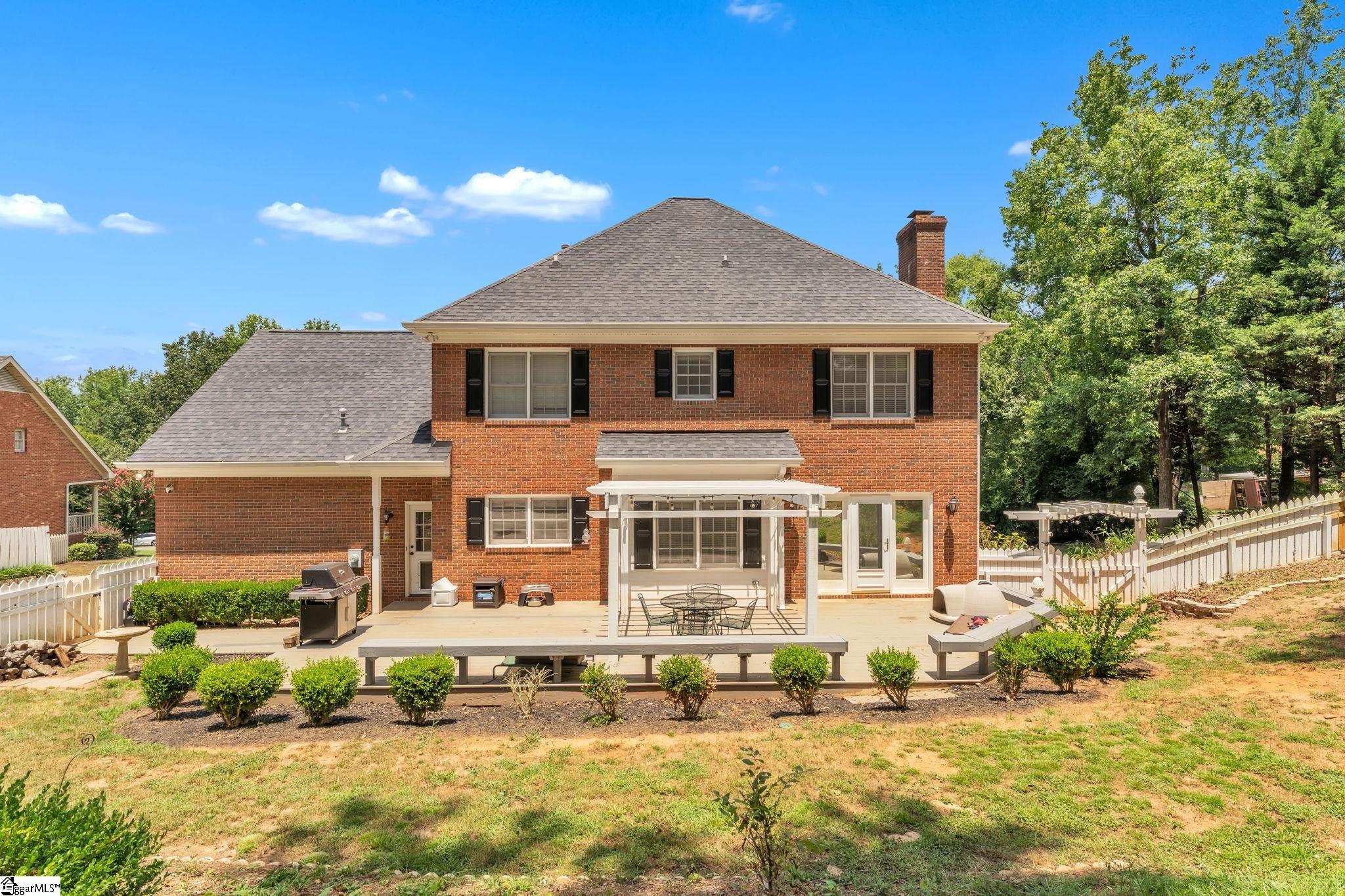 112 Fairway Drive Laurens, SC 29360