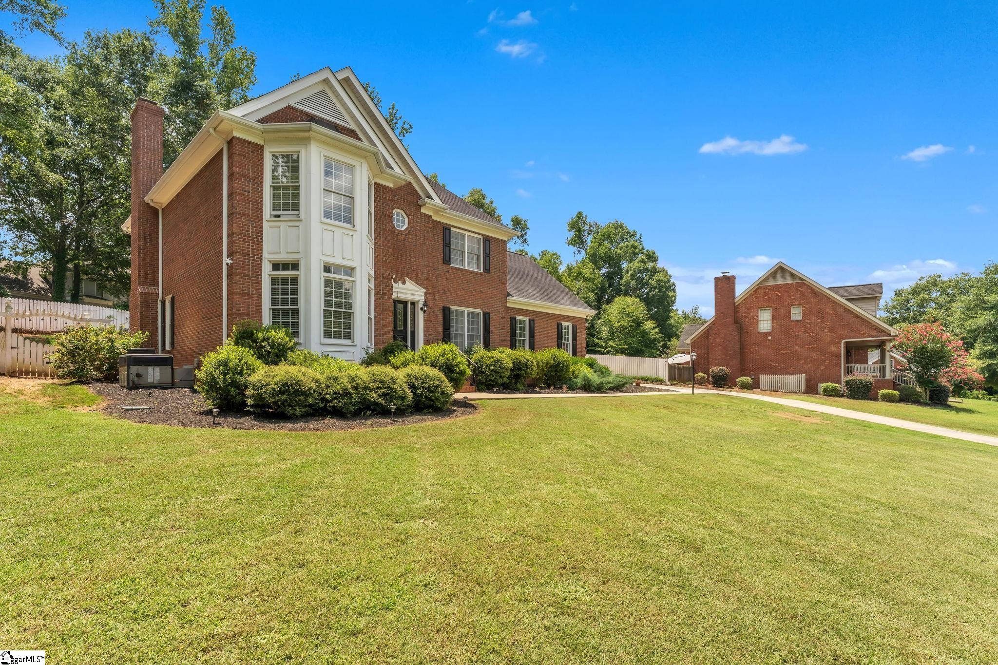 112 Fairway Drive Laurens, SC 29360