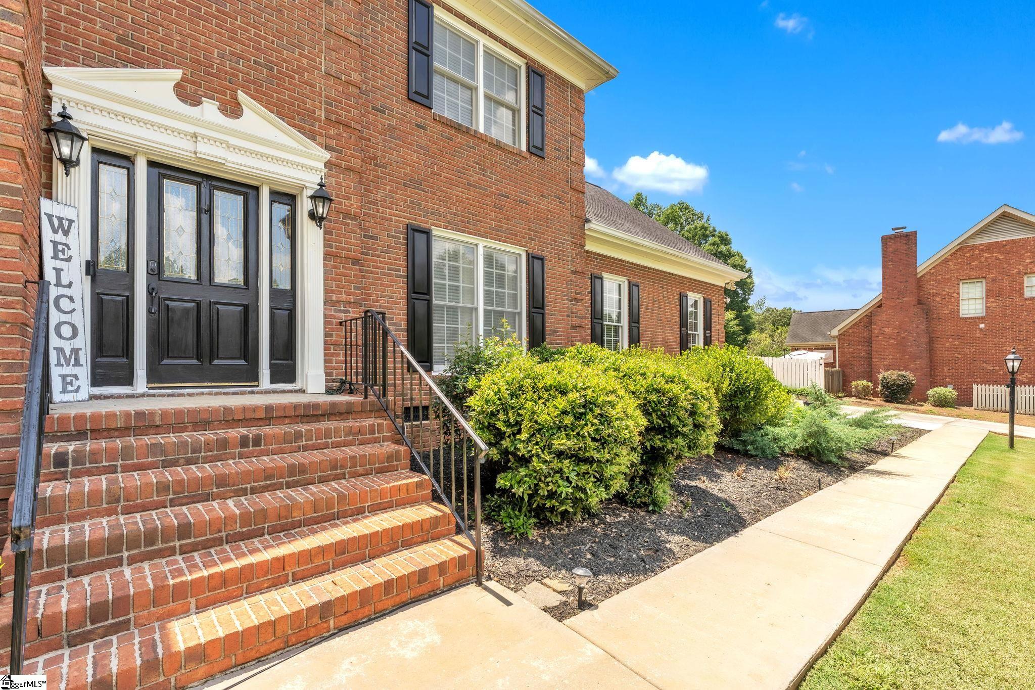 112 Fairway Drive Laurens, SC 29360