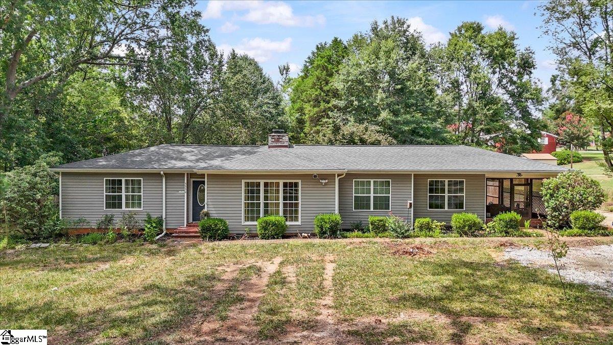 3330 Robin Hood Drive Spartanburg, SC 29303