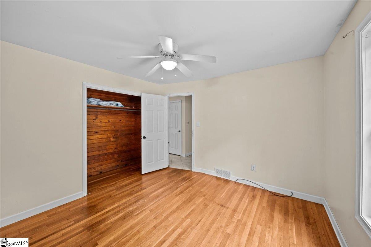 3330 Robin Hood Drive Spartanburg, SC 29303
