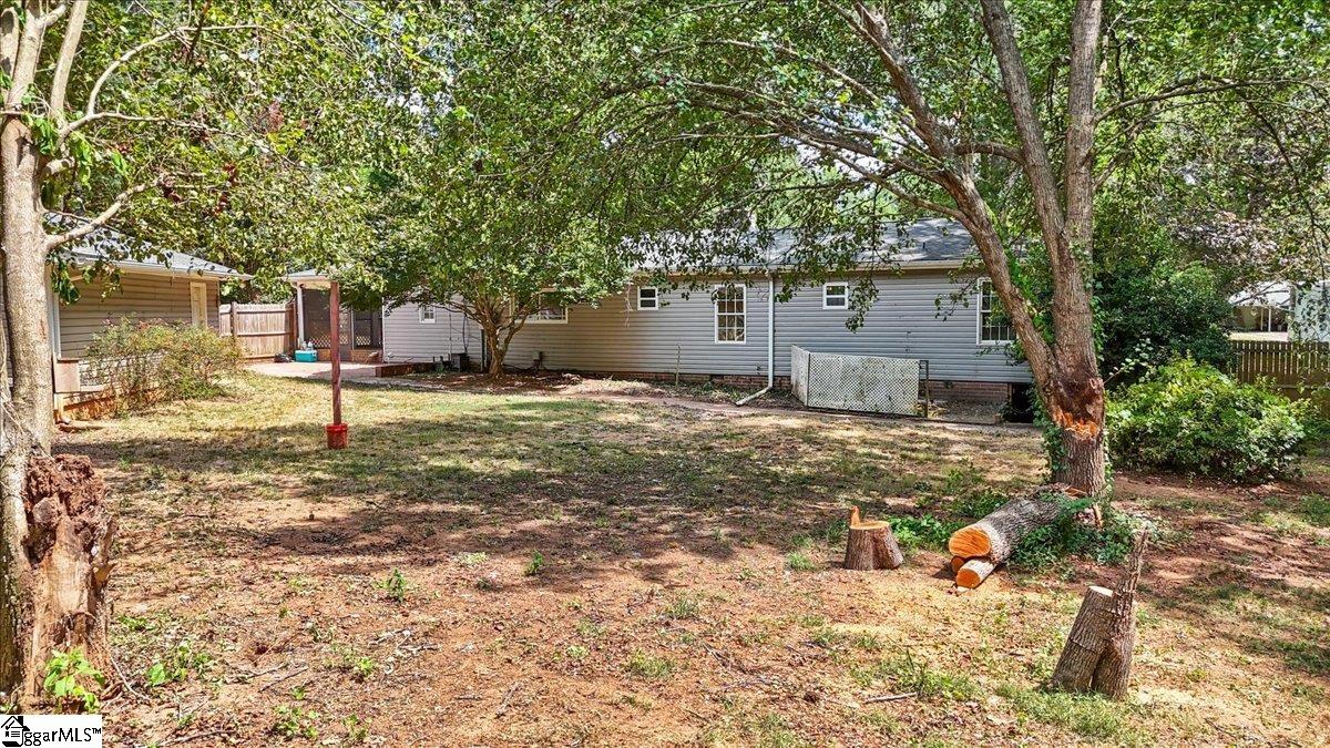 3330 Robin Hood Drive Spartanburg, SC 29303