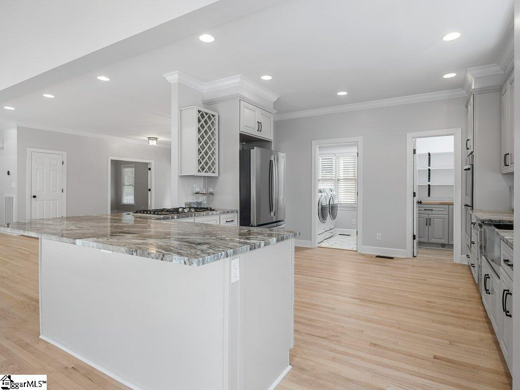 143 Morning Lake Drive Moore, SC 29369