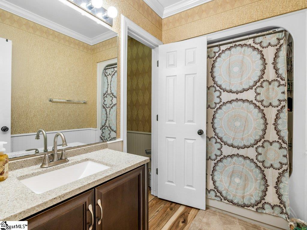 143 Morning Lake Drive Moore, SC 29369