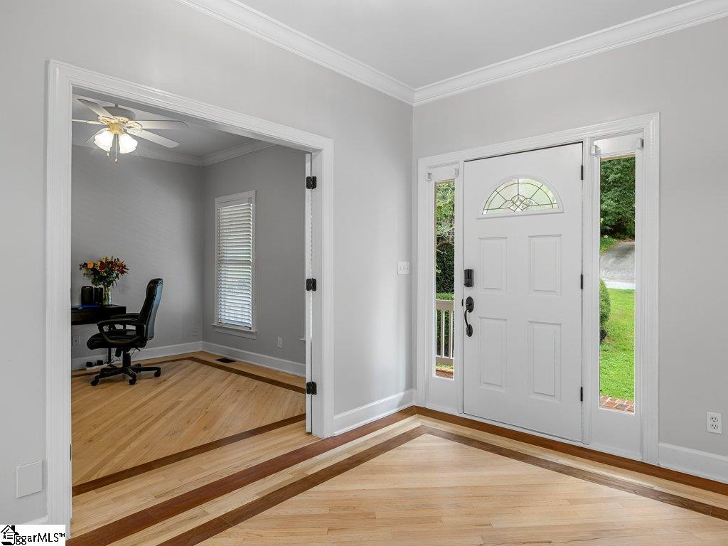 143 Morning Lake Drive Moore, SC 29369