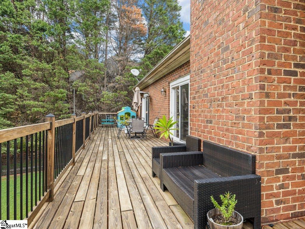 143 Morning Lake Drive Moore, SC 29369