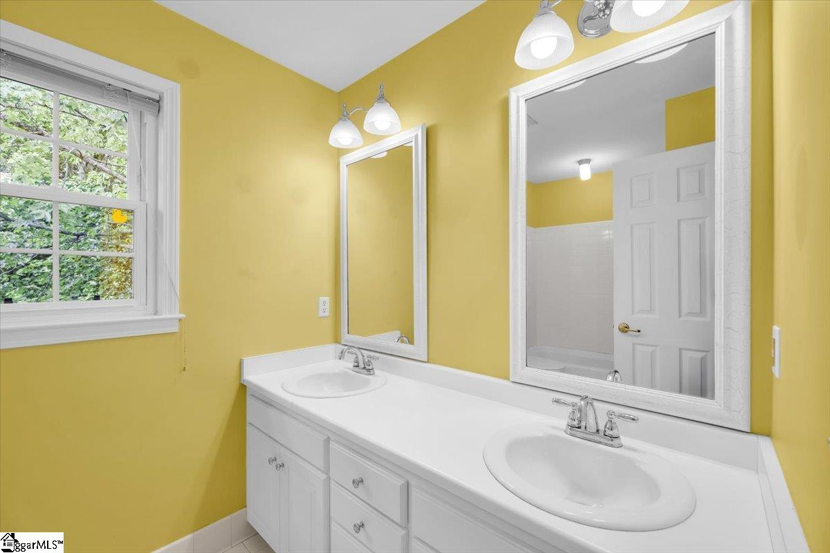 203 Autumn Road Greer, SC 29650