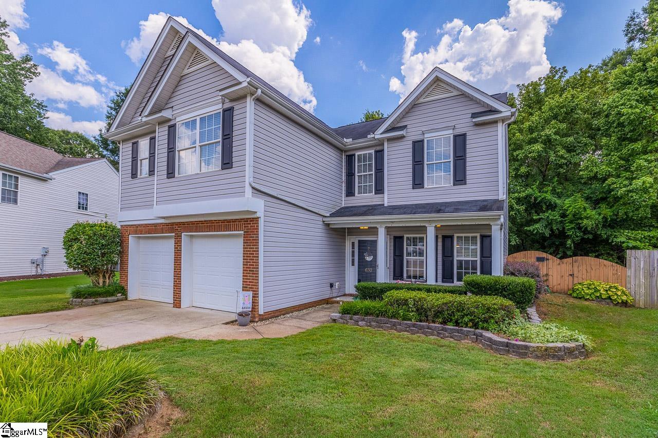 630 Fairview Lake Way Simpsonville, SC 29680