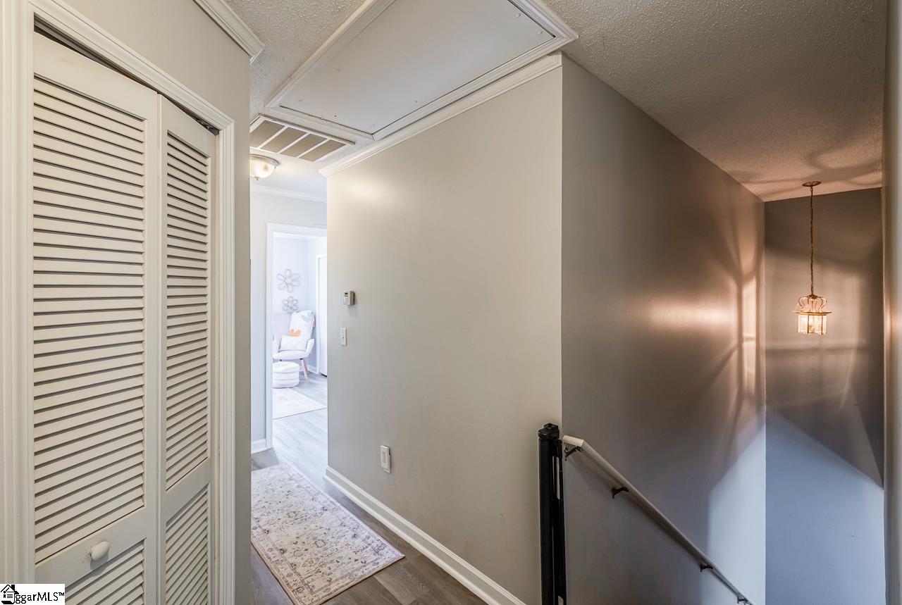630 Fairview Lake Way Simpsonville, SC 29680