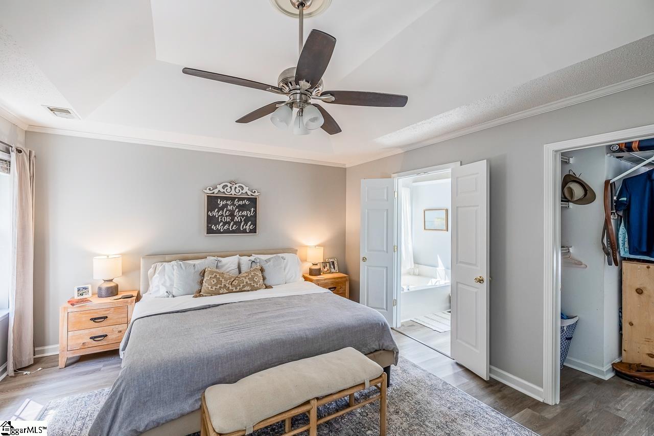 630 Fairview Lake Way Simpsonville, SC 29680