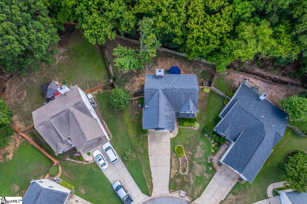 630 Fairview Lake Way Simpsonville, SC 29680