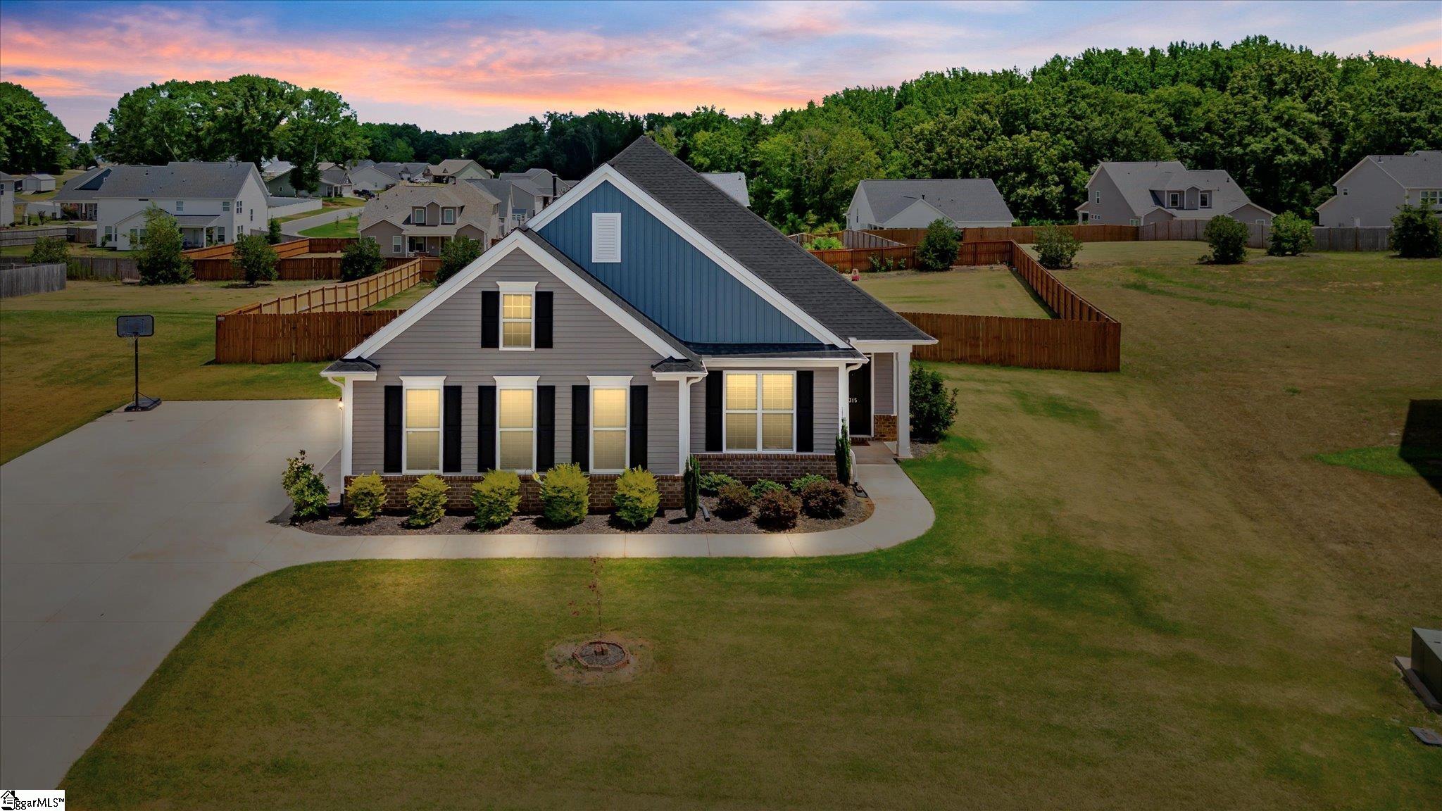315 Valley Oak Drive Belton, SC 29627