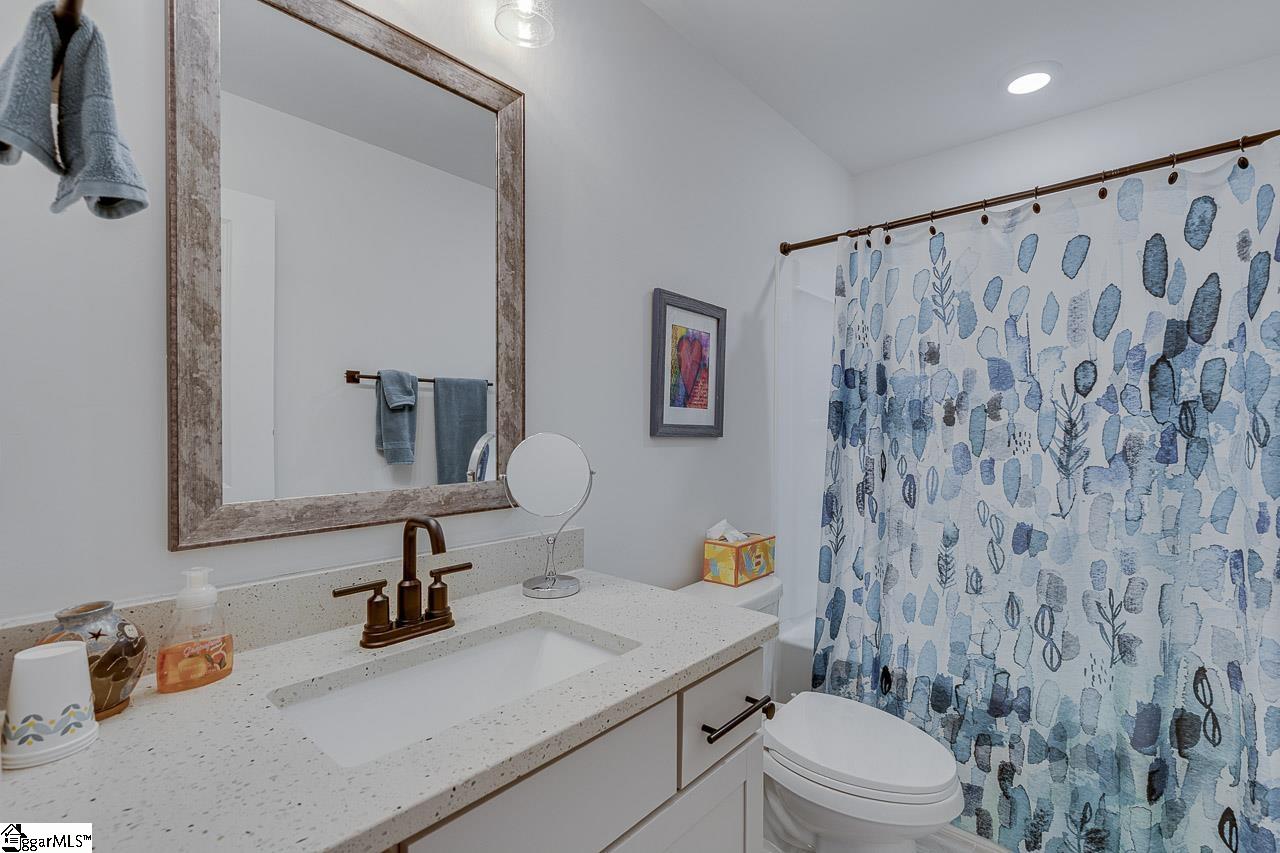 417 Jack Hunter Place Woodruff, SC 29388