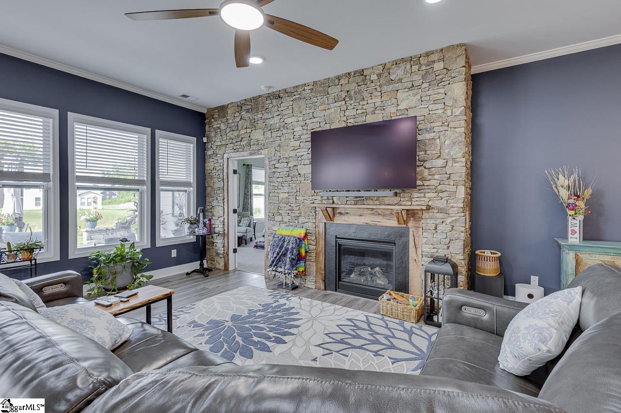 417 Jack Hunter Place Woodruff, SC 29388