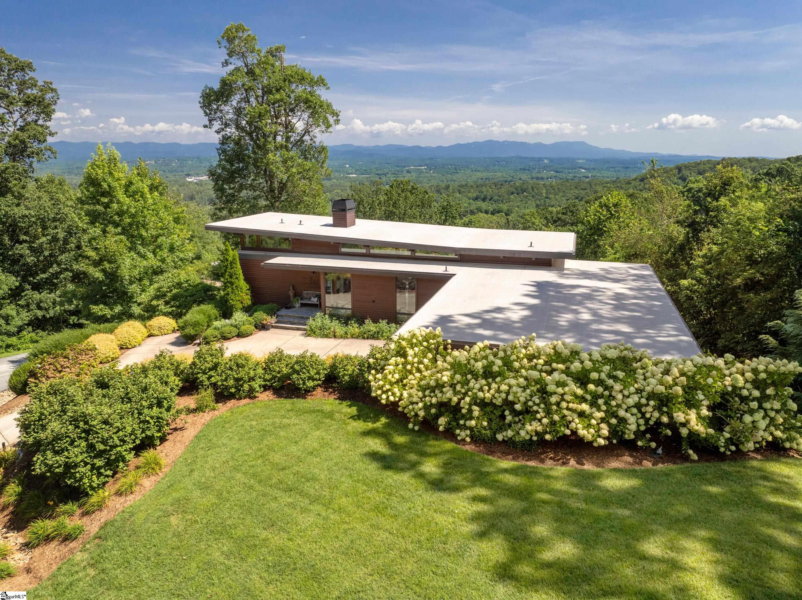 6 Windfaire Pass Court Greenville, SC 29609