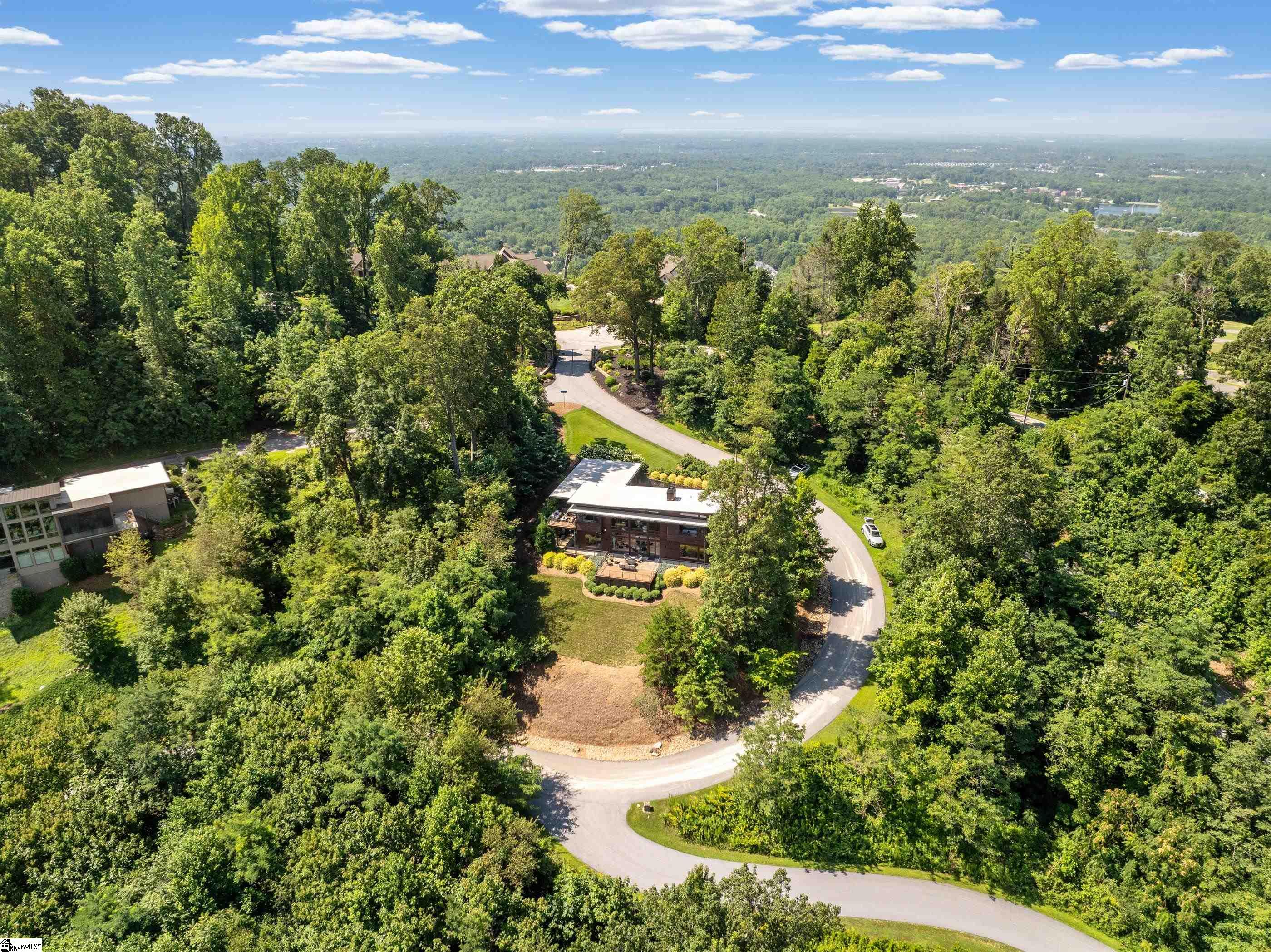 6 Windfaire Pass Court Greenville, SC 29609