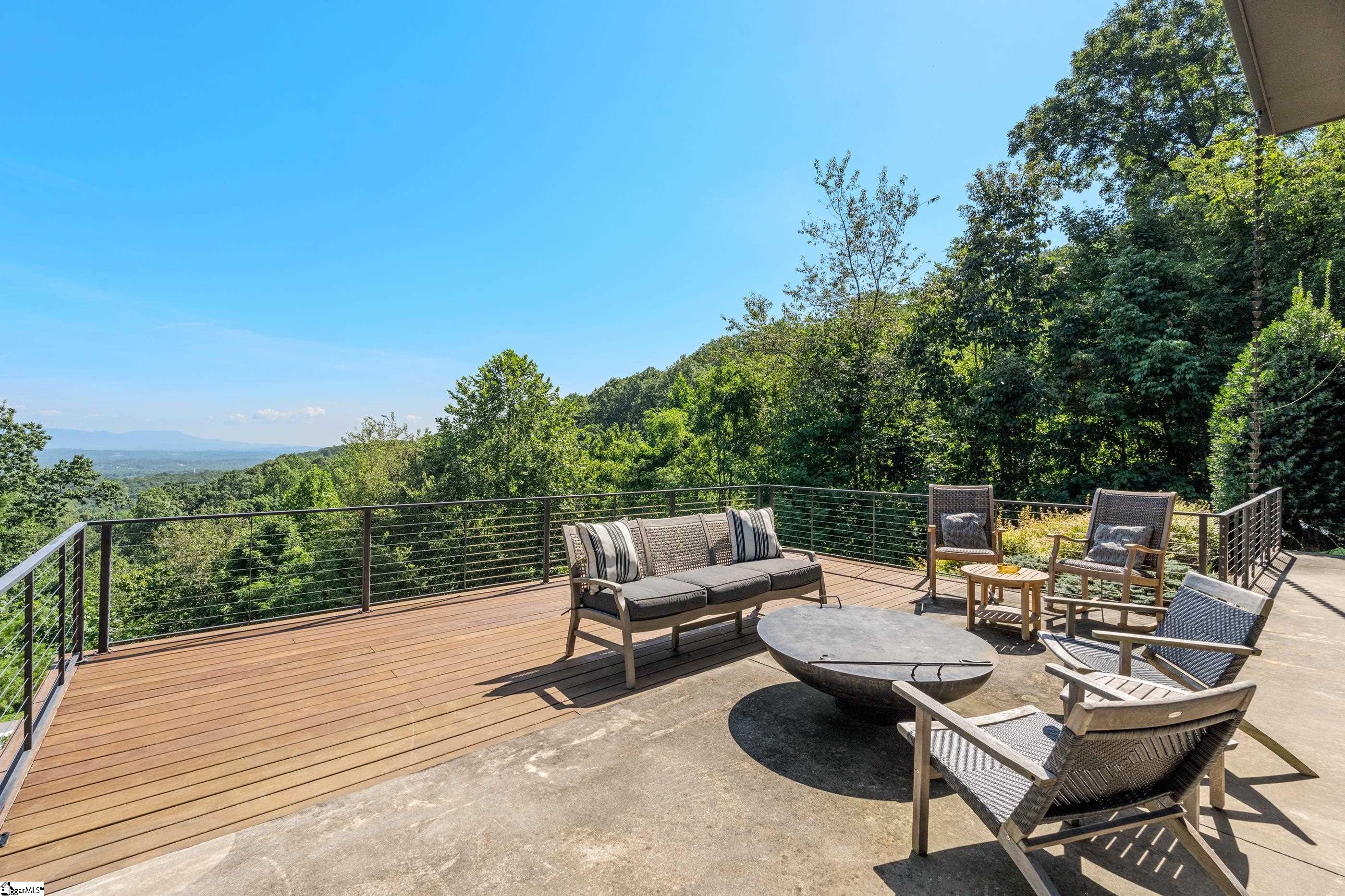 6 Windfaire Pass Court Greenville, SC 29609