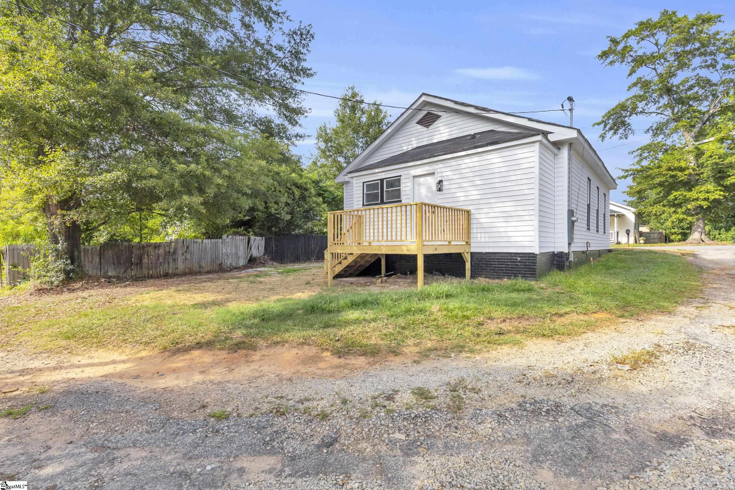 101 Ellison Circle Easley, SC 29640