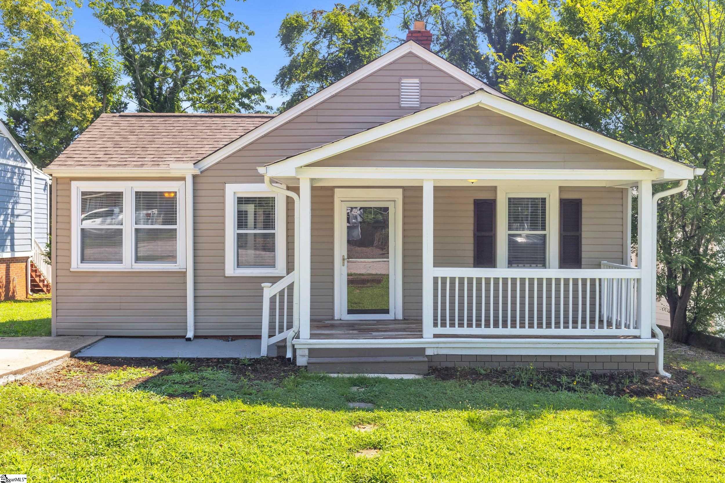 5 Skyland Drive Greenville, SC 29607-1943