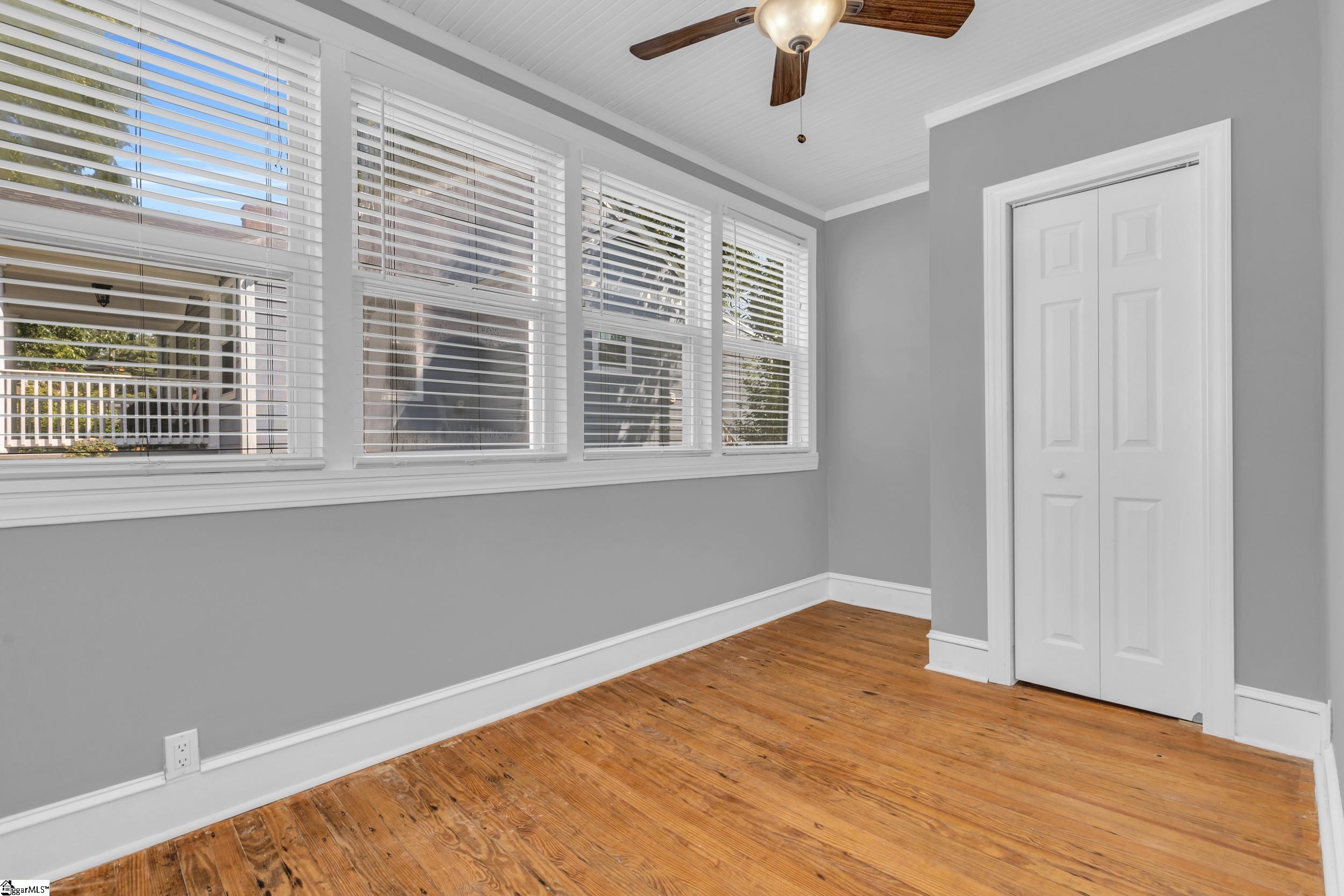 5 Skyland Drive Greenville, SC 29607-1943