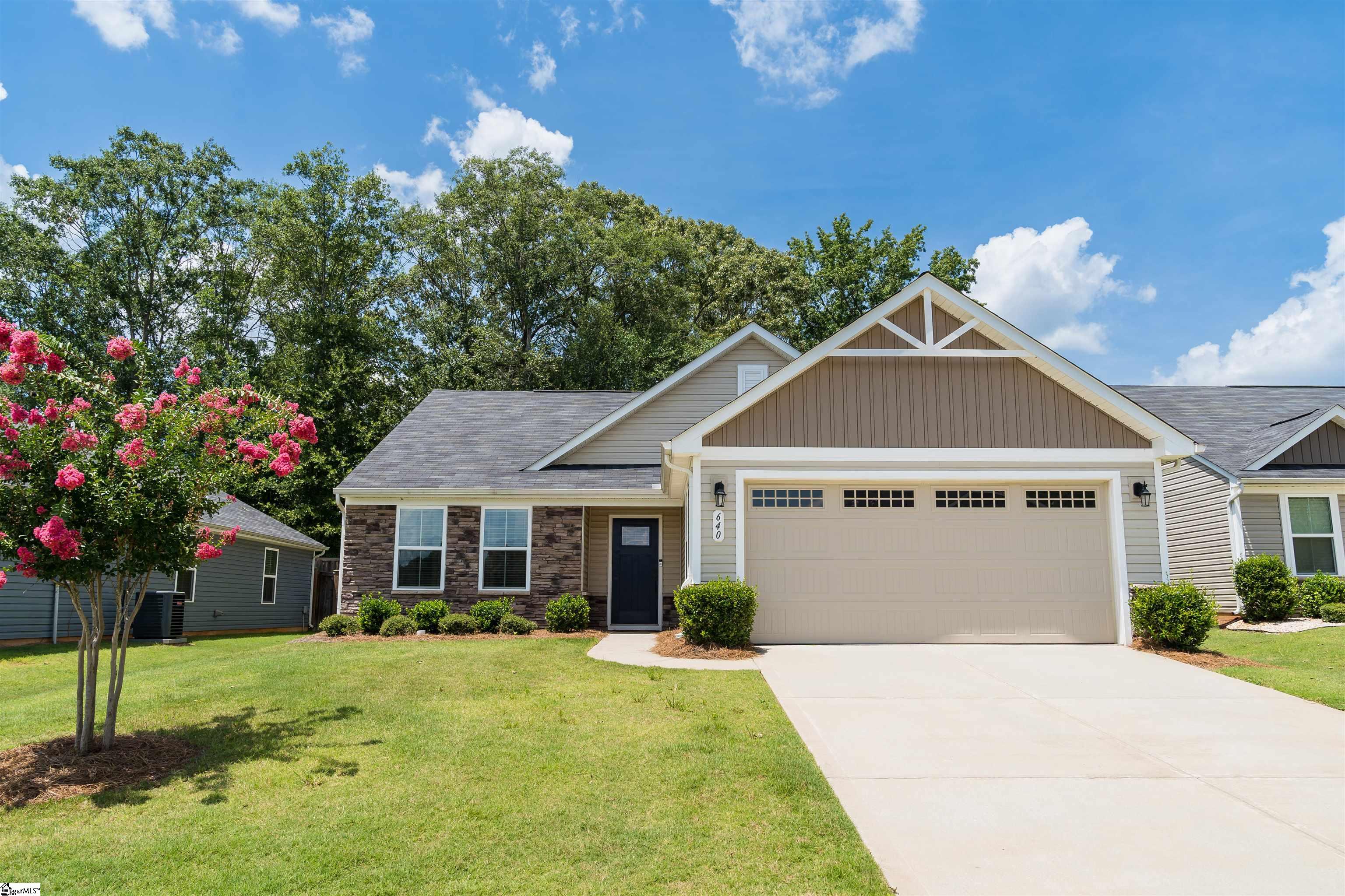 640 Hardwood Drive Boiling Springs, SC 29316
