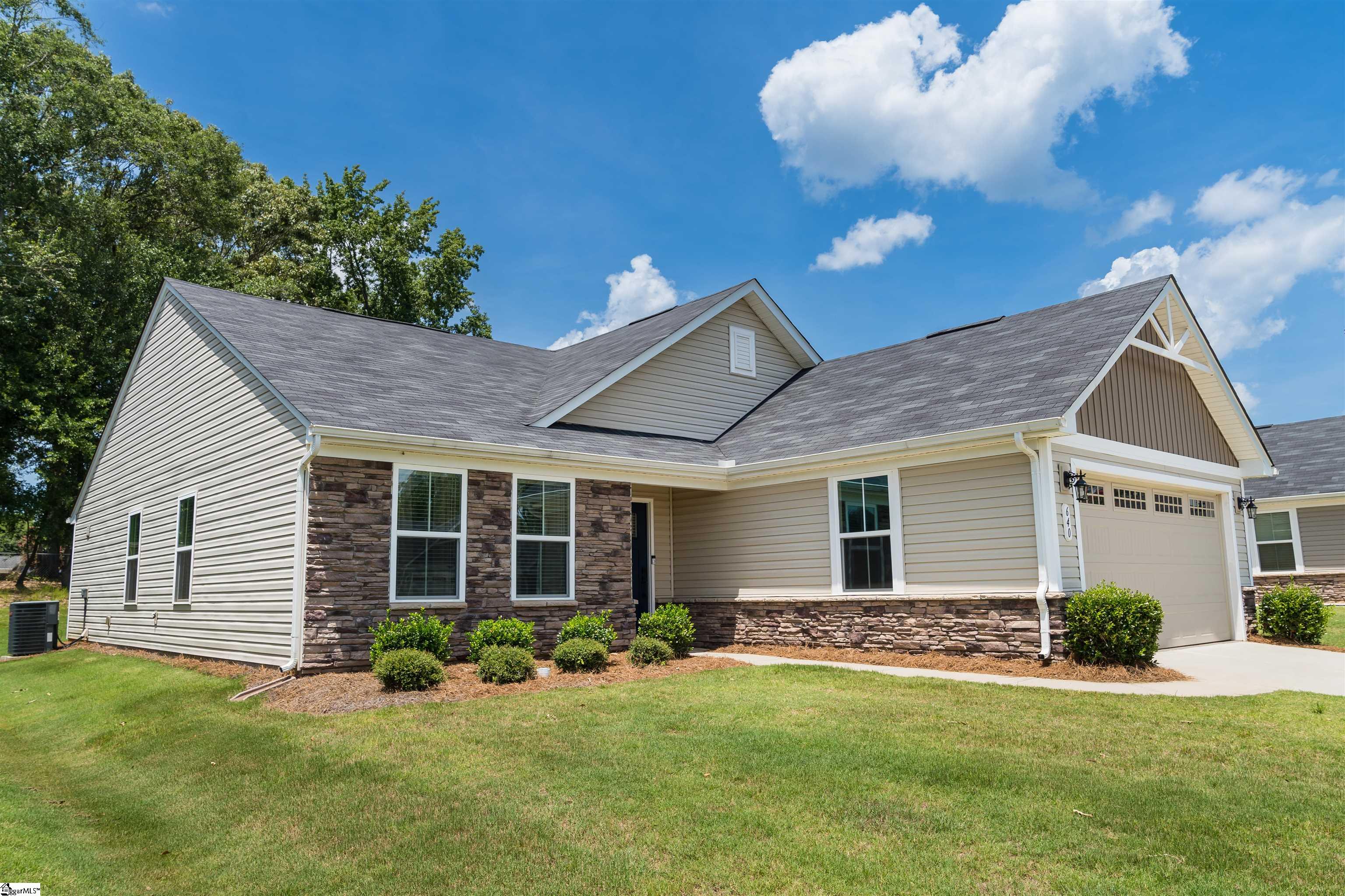 640 Hardwood Drive Boiling Springs, SC 29316