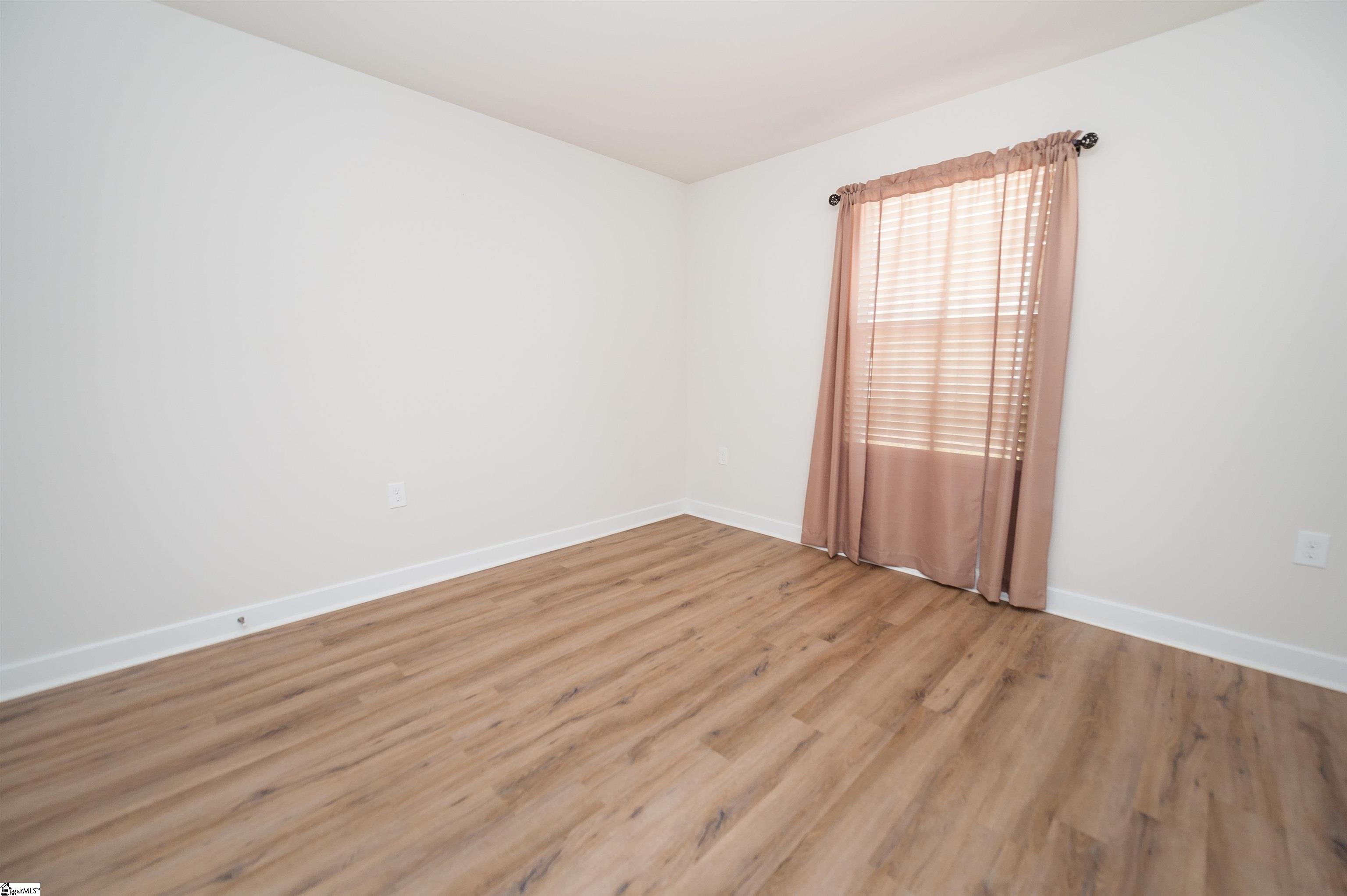 640 Hardwood Drive Boiling Springs, SC 29316