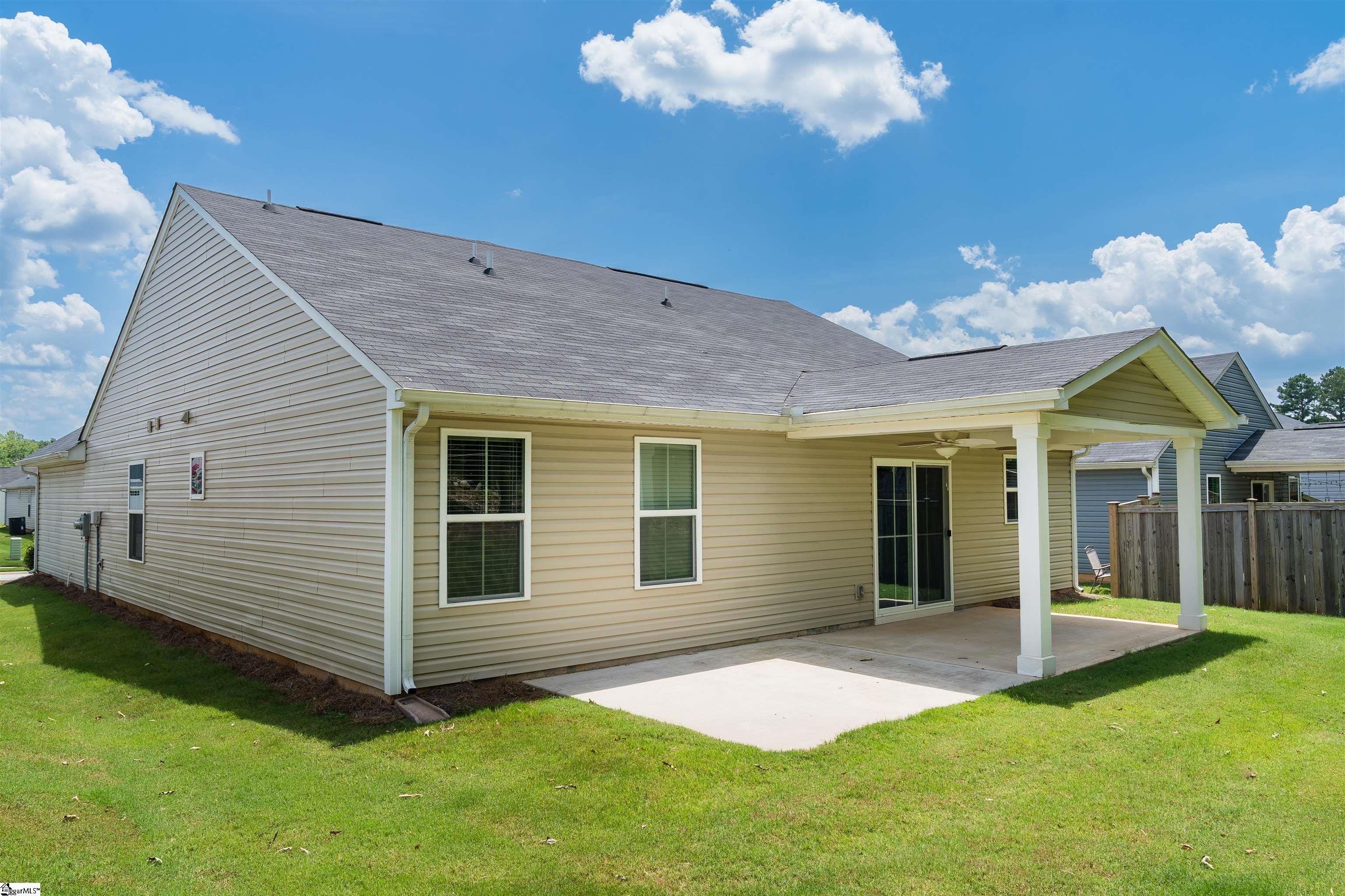 640 Hardwood Drive Boiling Springs, SC 29316