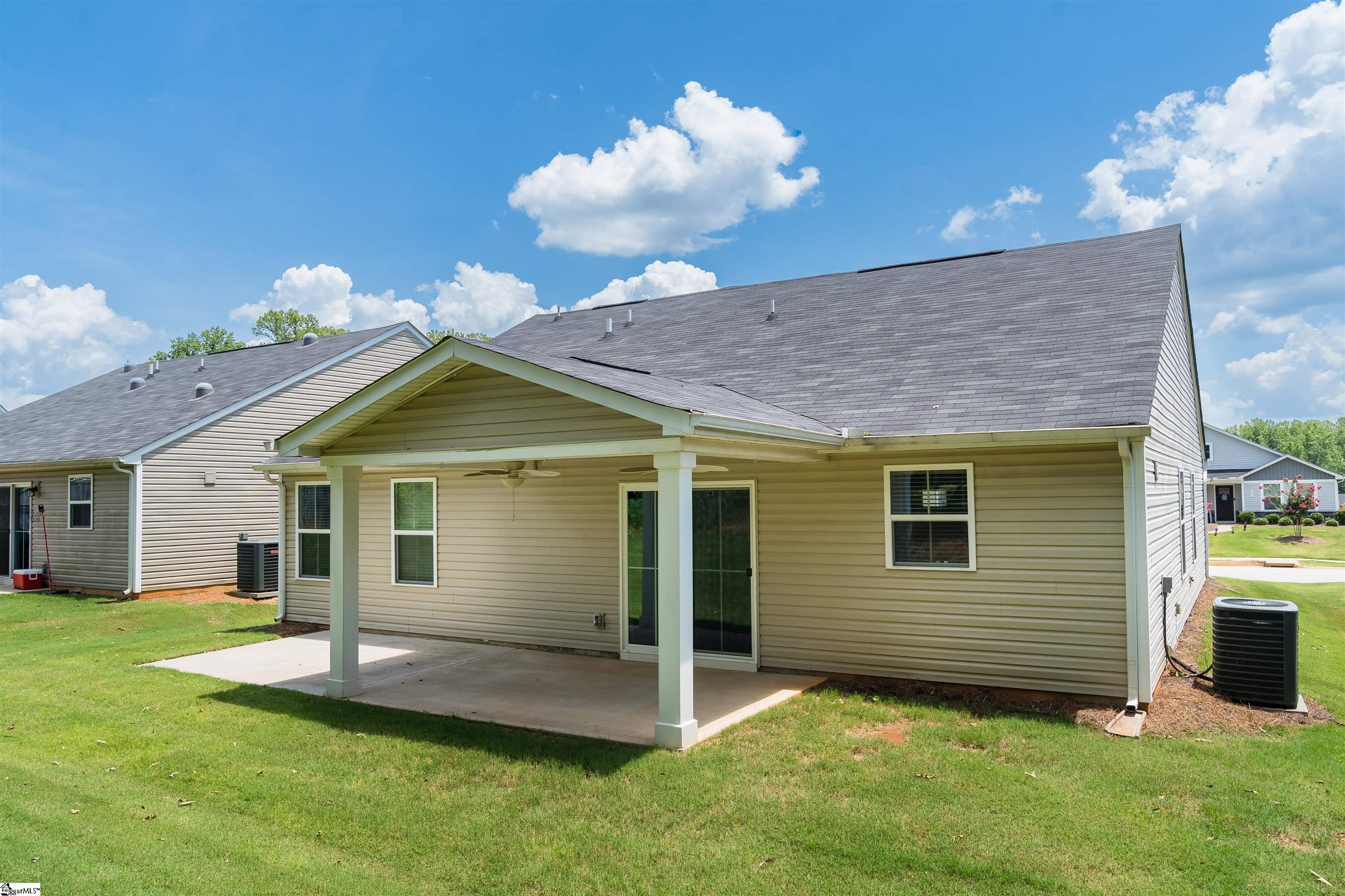 640 Hardwood Drive Boiling Springs, SC 29316