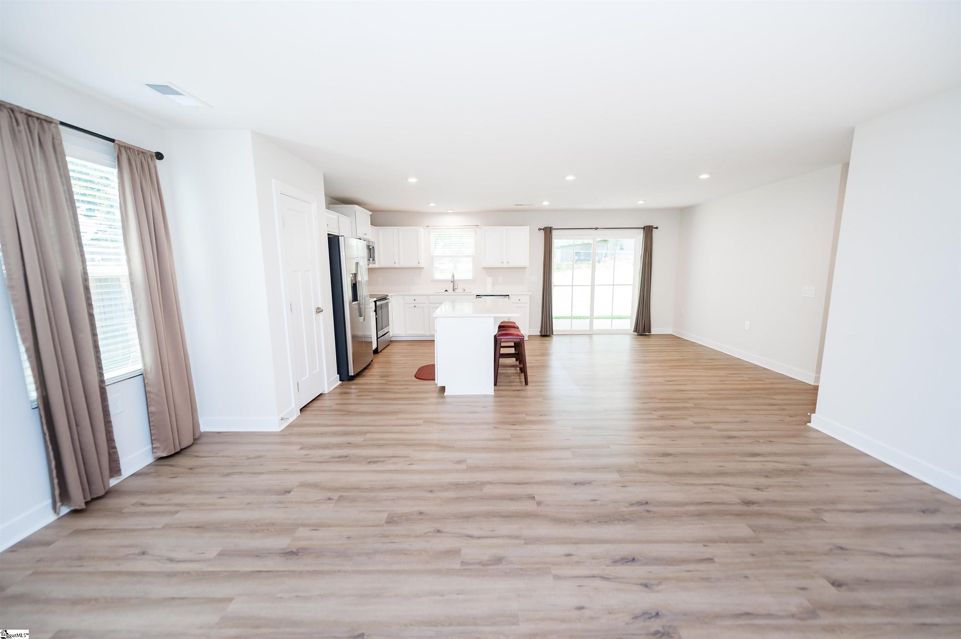 640 Hardwood Drive Boiling Springs, SC 29316