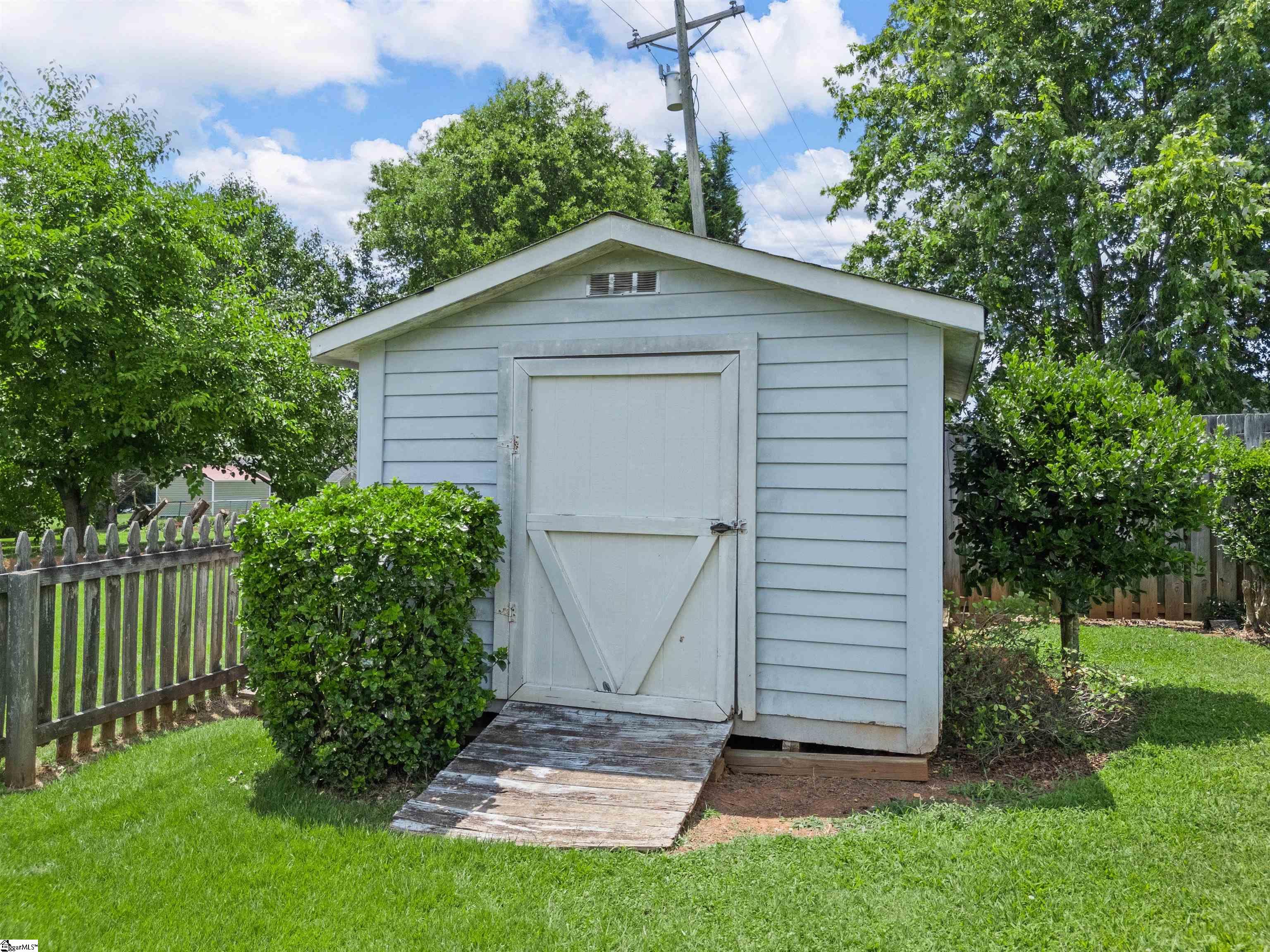 222 Mystic Court Chesnee, SC 29323