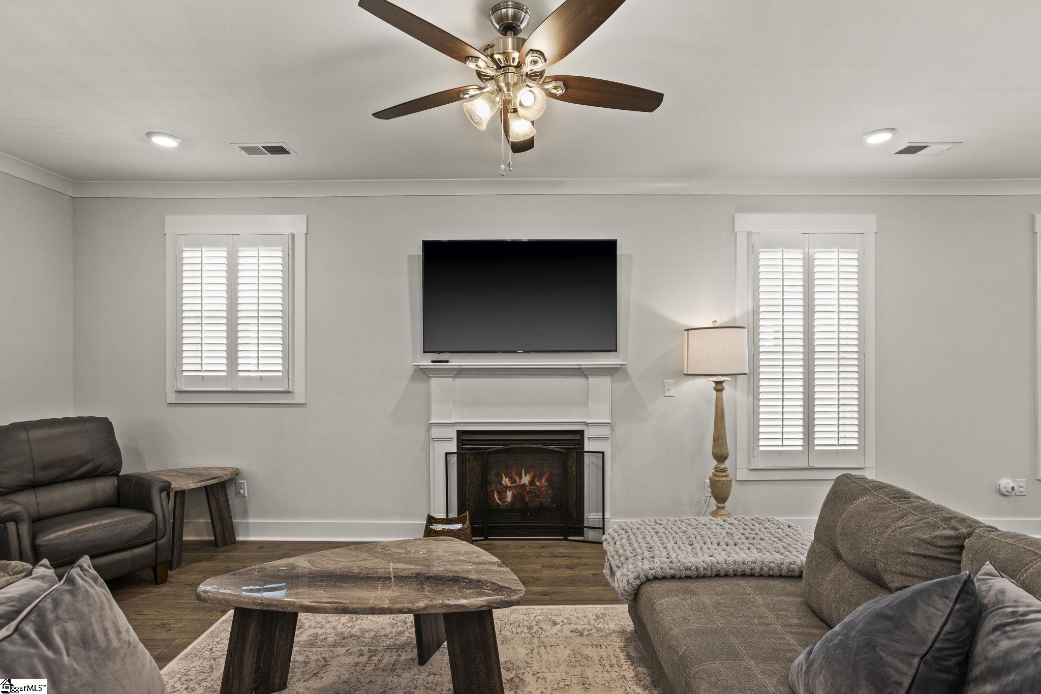 542 Coolwater Drive Taylors, SC 29687