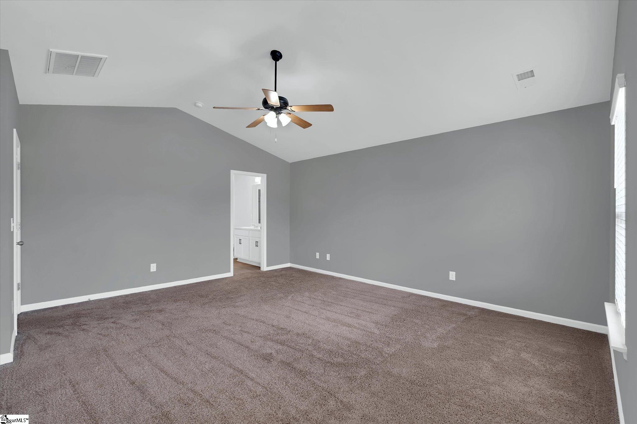 15 Spyglen Way Greer, SC 29651